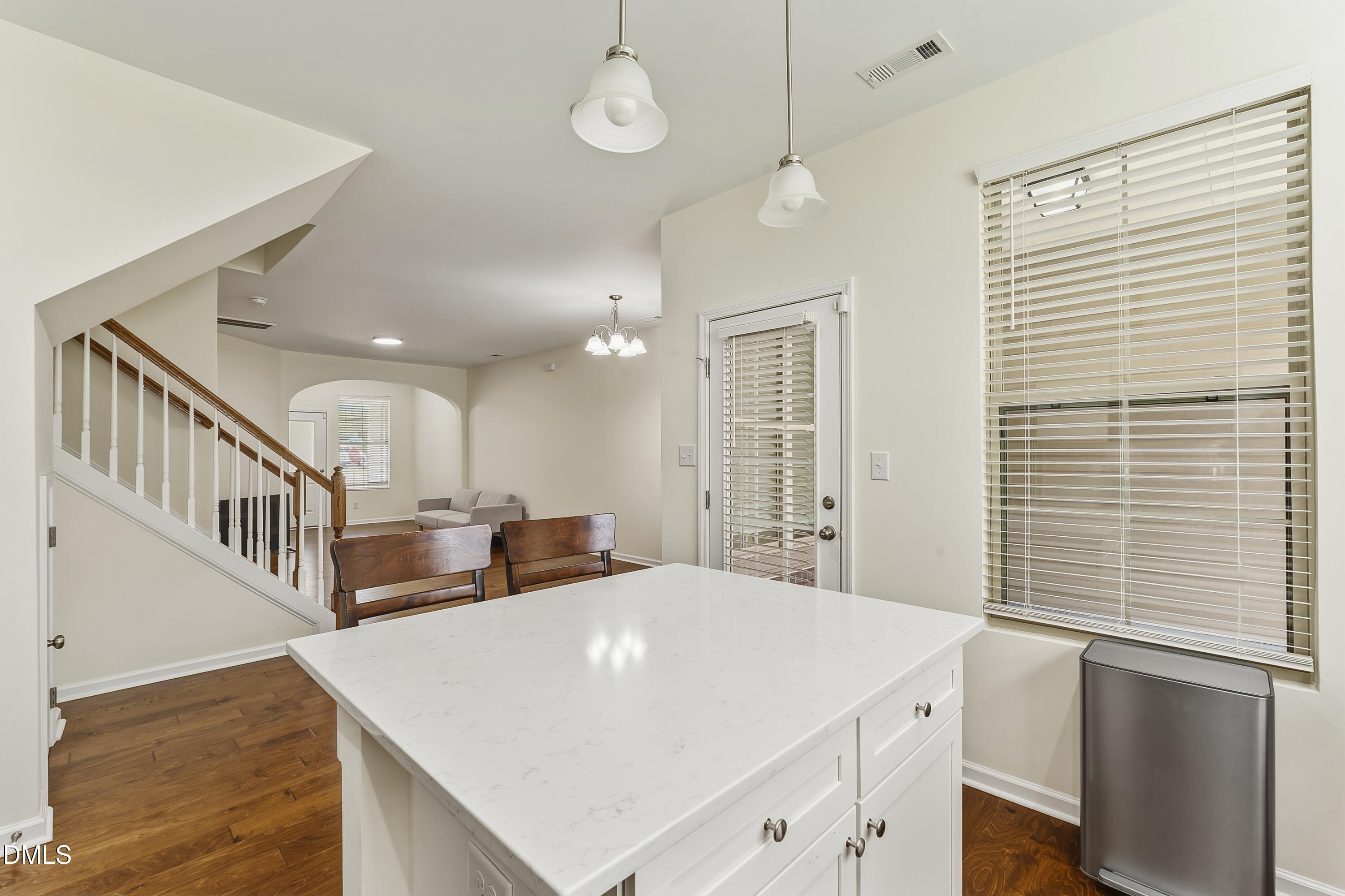 707 Davenbury Way Property Photo 12