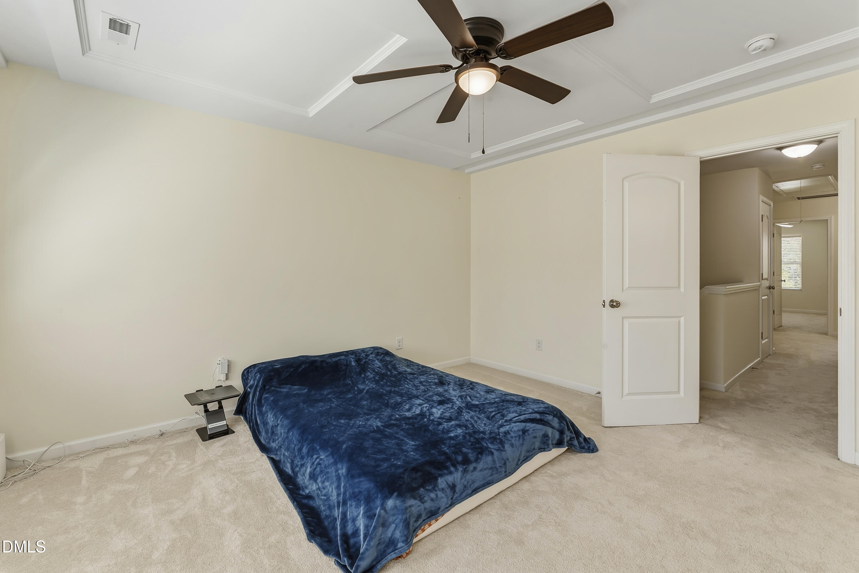 707 Davenbury Way Property Photo 18