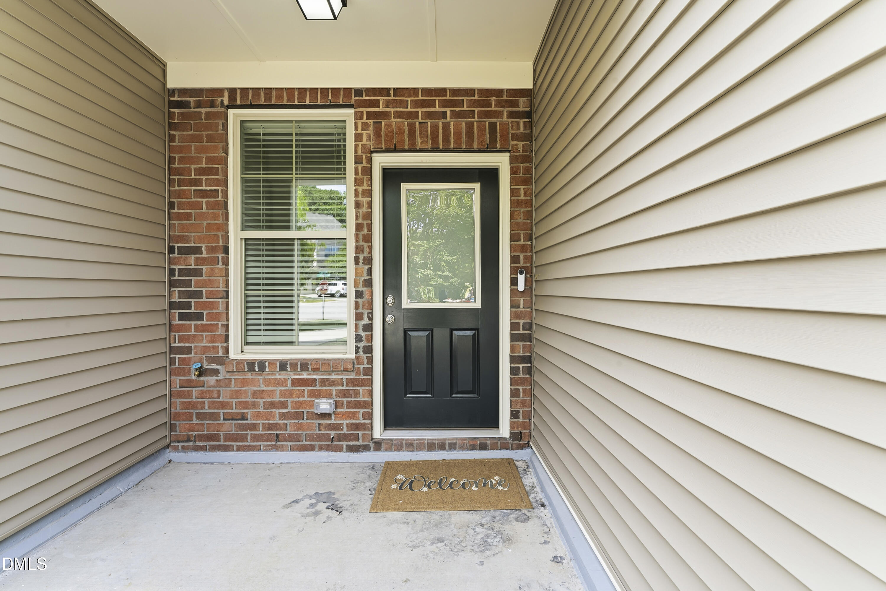 707 Davenbury Way Property Photo 28