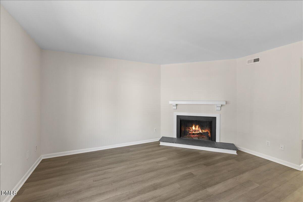5806 Shady Grove Circle Property Photo 6