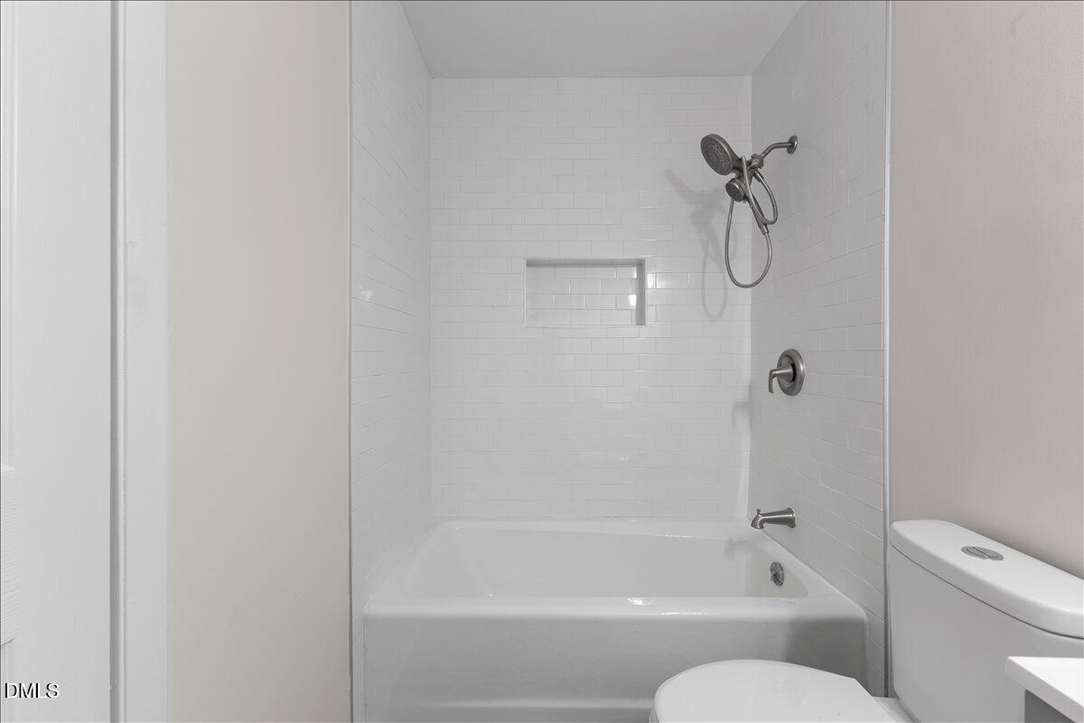 5806 Shady Grove Circle Property Photo 23