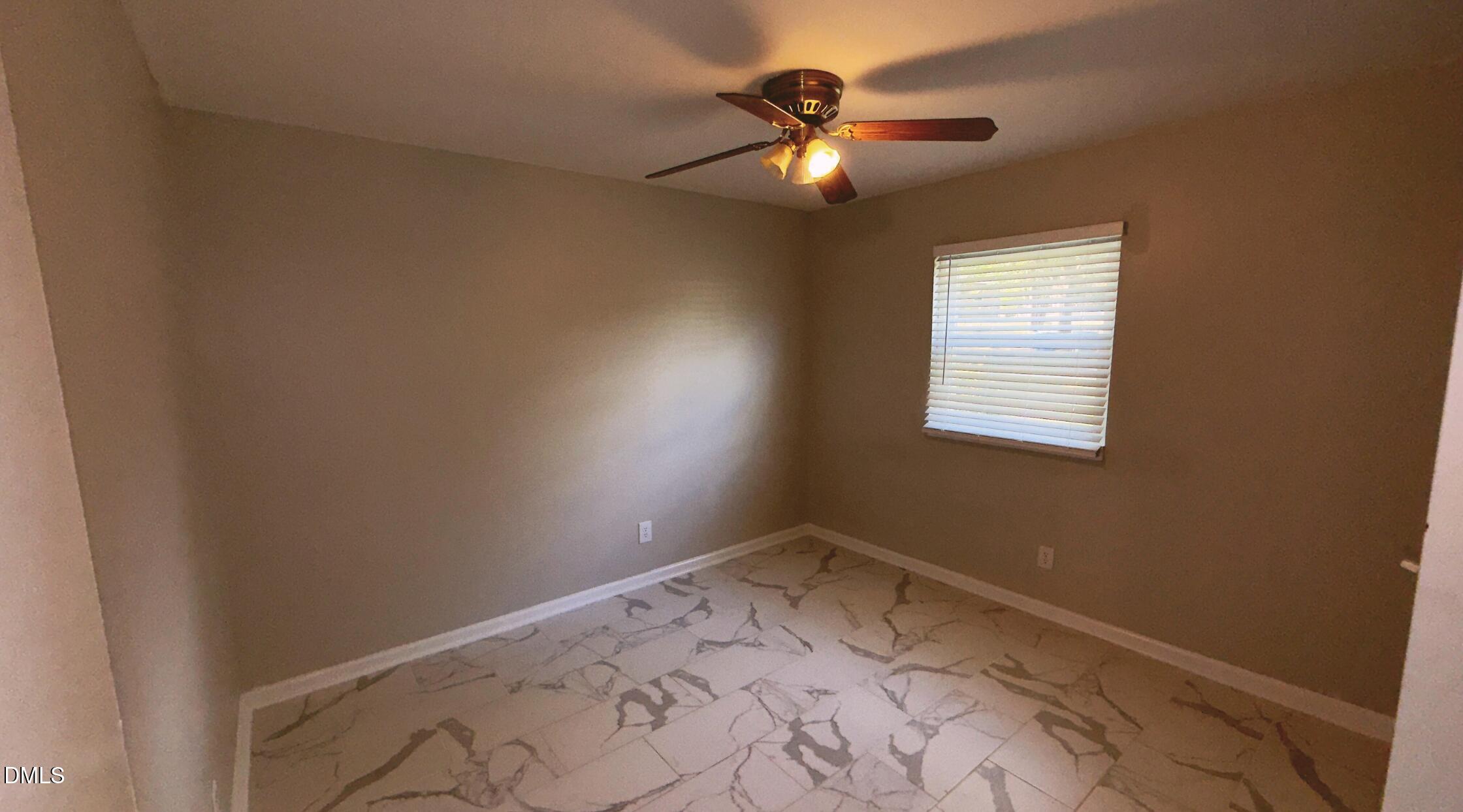 428 Walton Street Property Photo 10