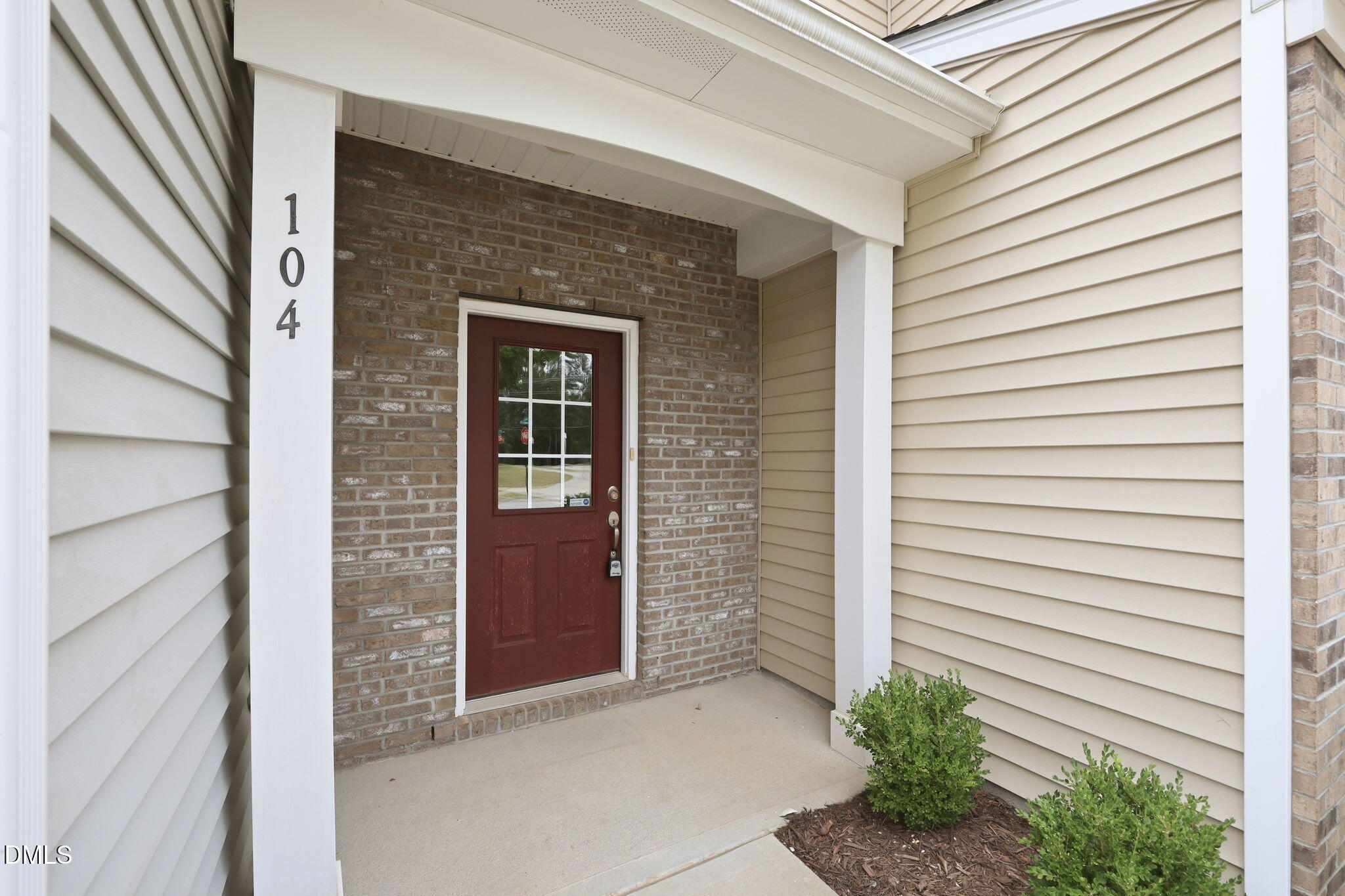 104 Kathleen Court Property Photo 3