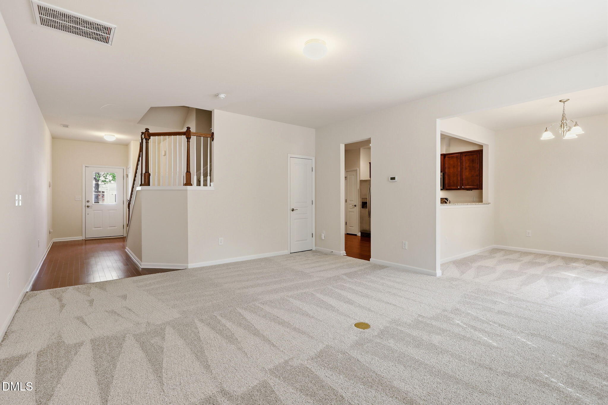 104 Kathleen Court Property Photo 7