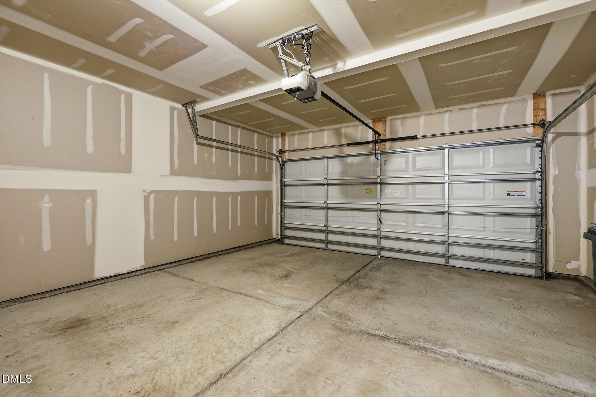 104 Kathleen Court Property Photo 29