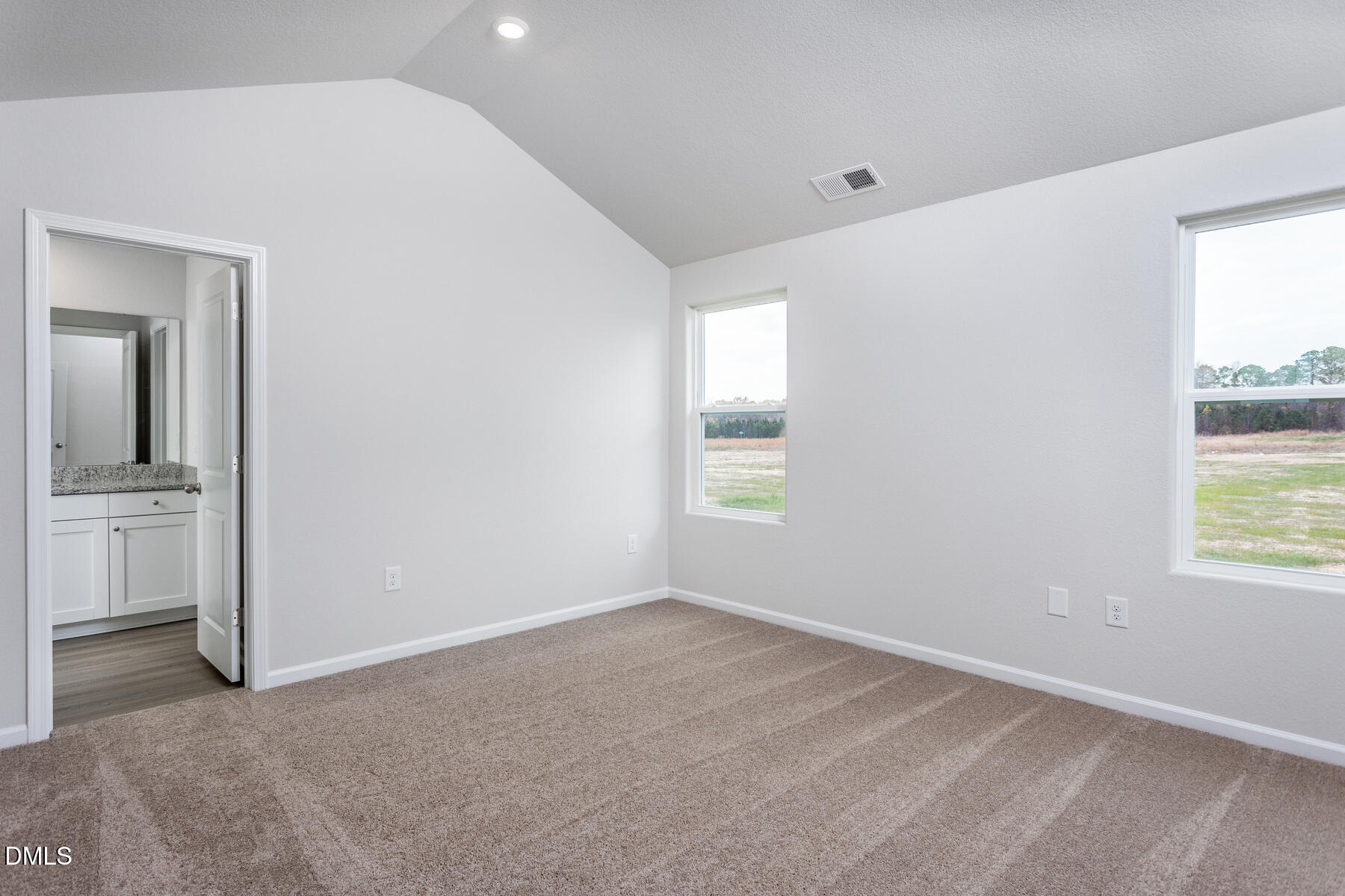 11866 International Drive Property Photo 12