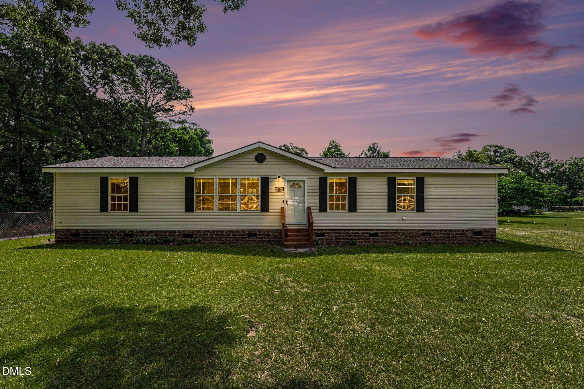694 John Lee Road Property Photo 1