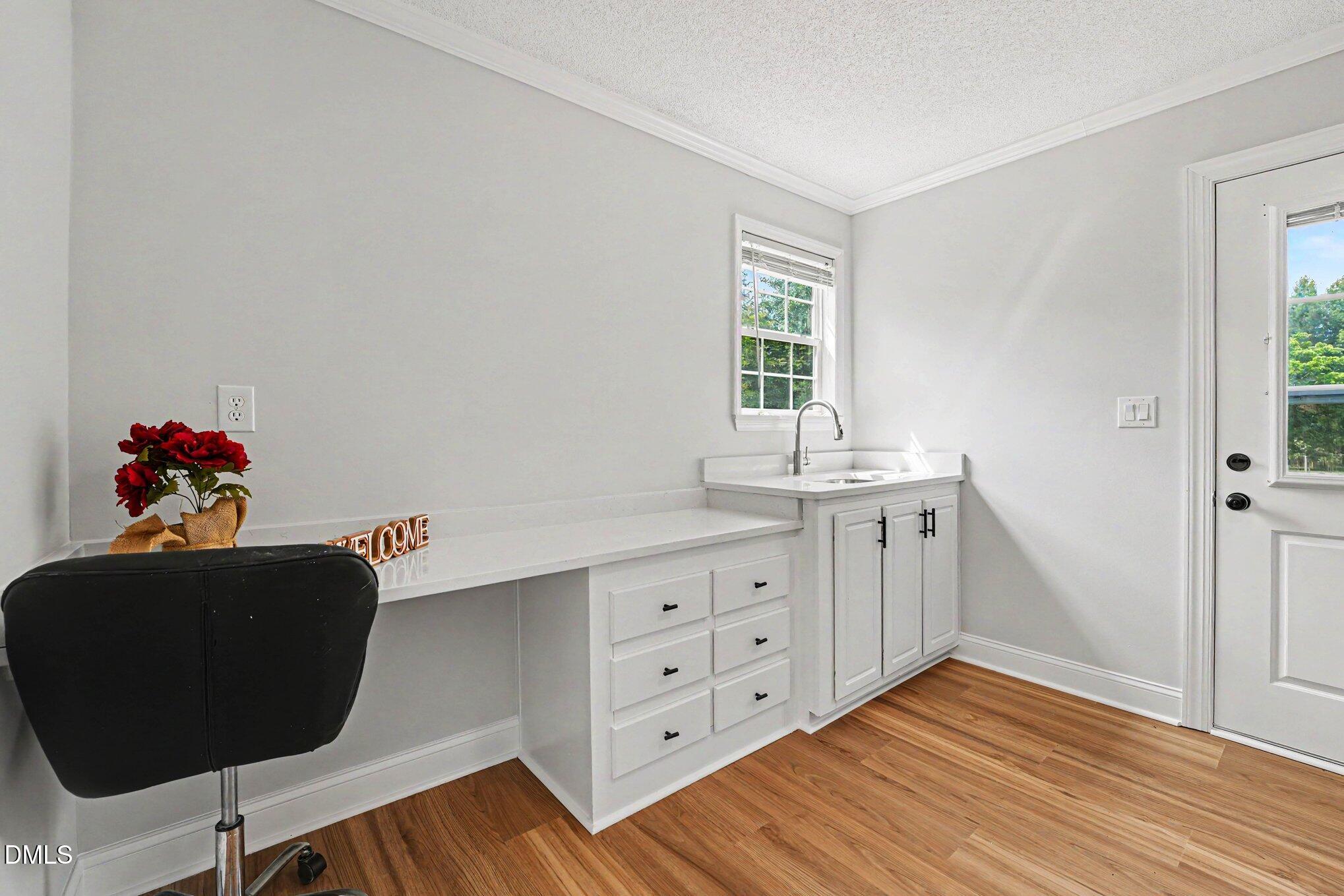 694 John Lee Road Property Photo 32