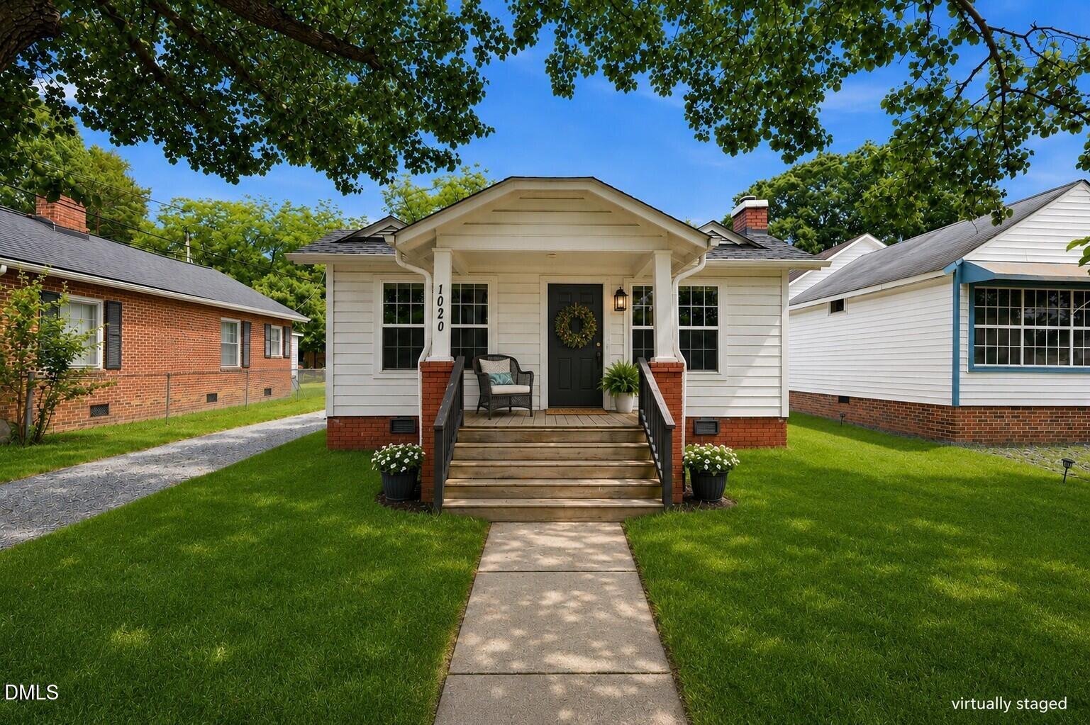 1020 Rainey Street Property Photo 1