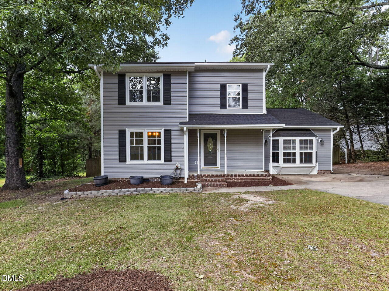 102 Greenwood Circle