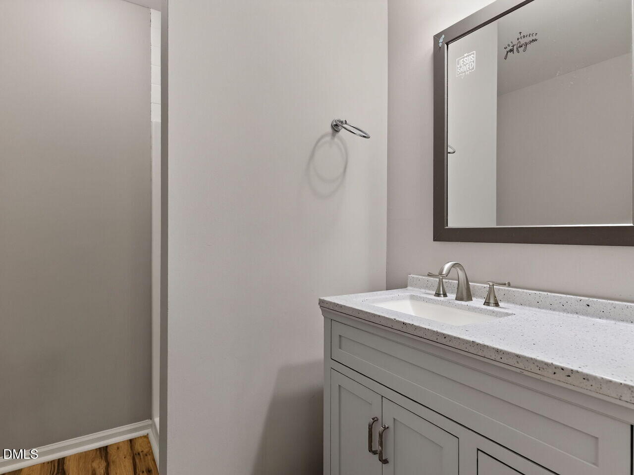 102 Greenwood Circle Property Photo 8