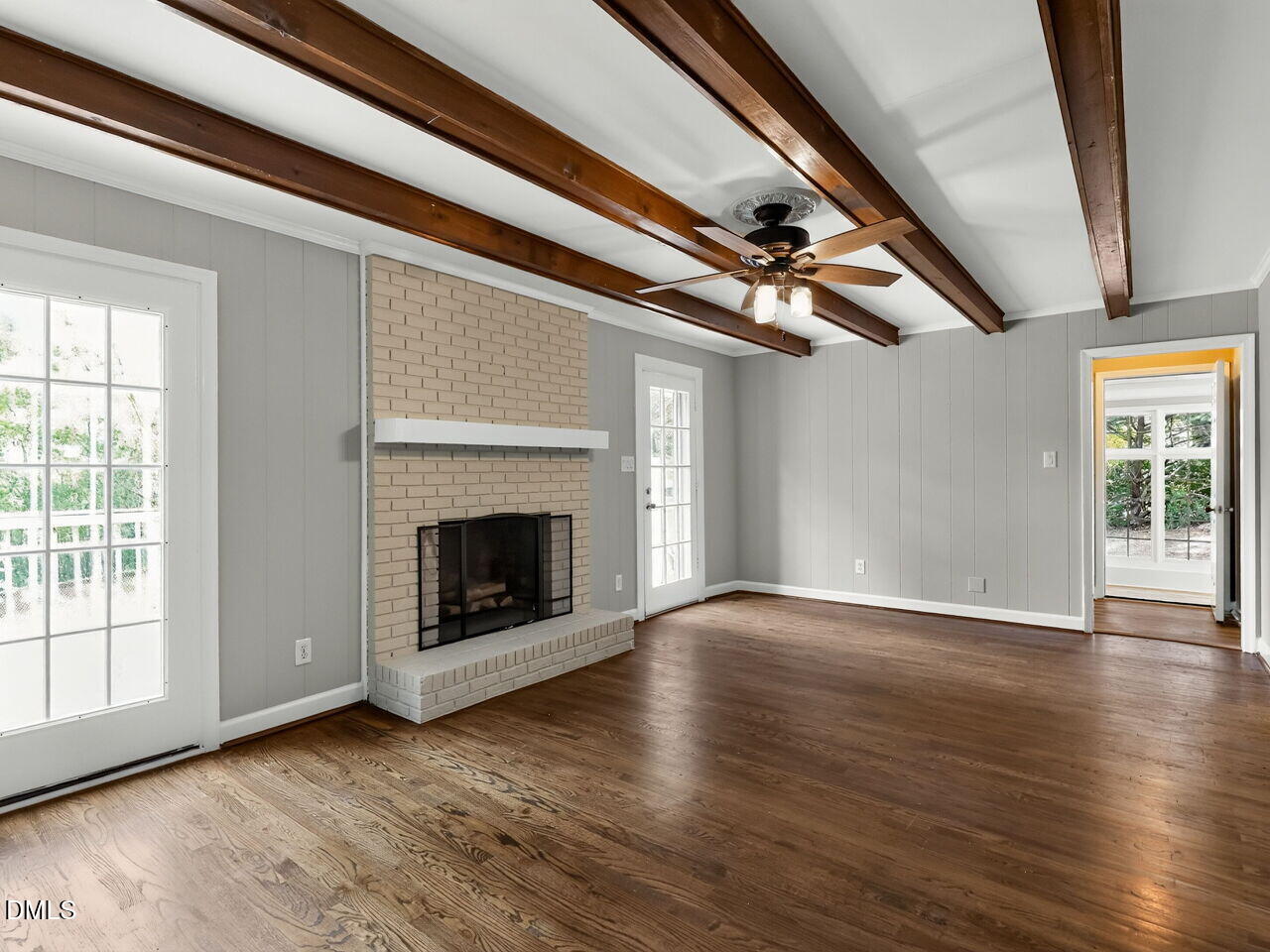 102 Greenwood Circle Property Photo 10