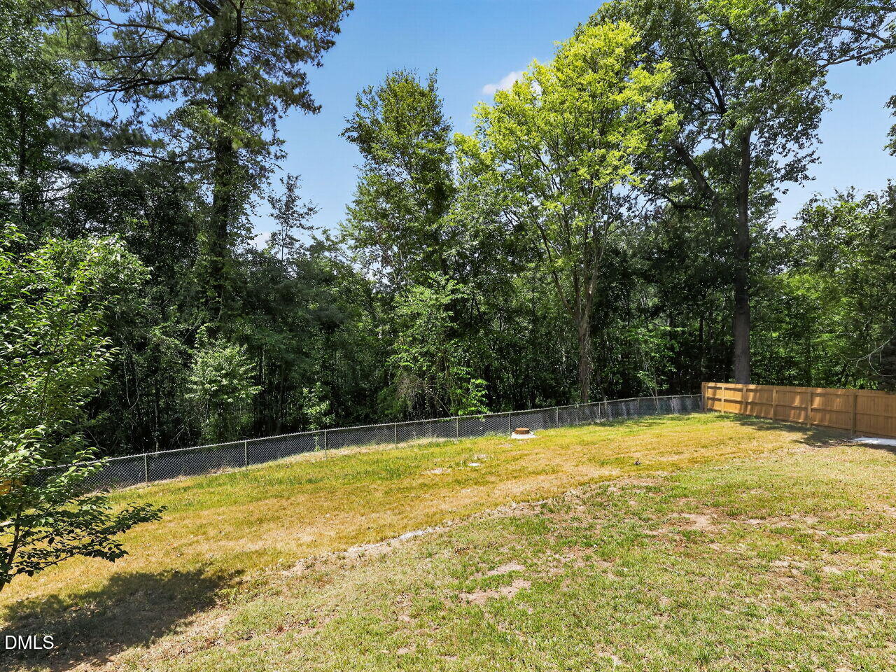102 Greenwood Circle Property Photo 24
