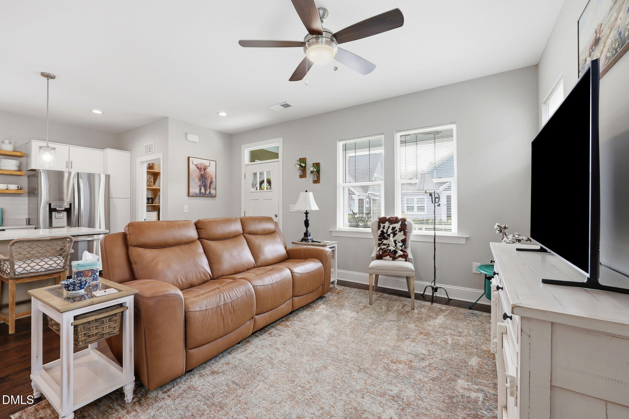 135 Village Walk Drive Property Photo 4