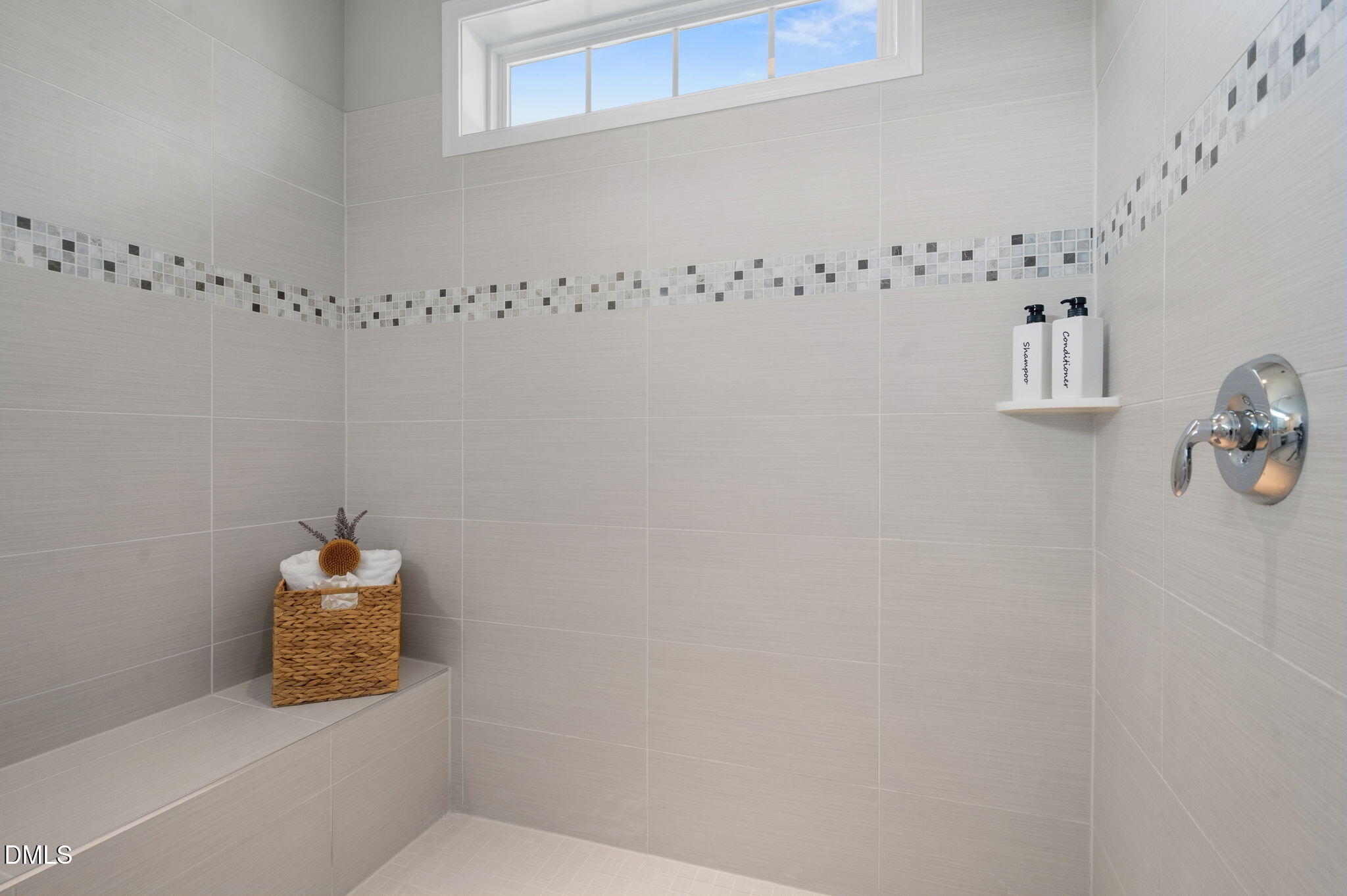 405 Gartrell Way Property Photo 31