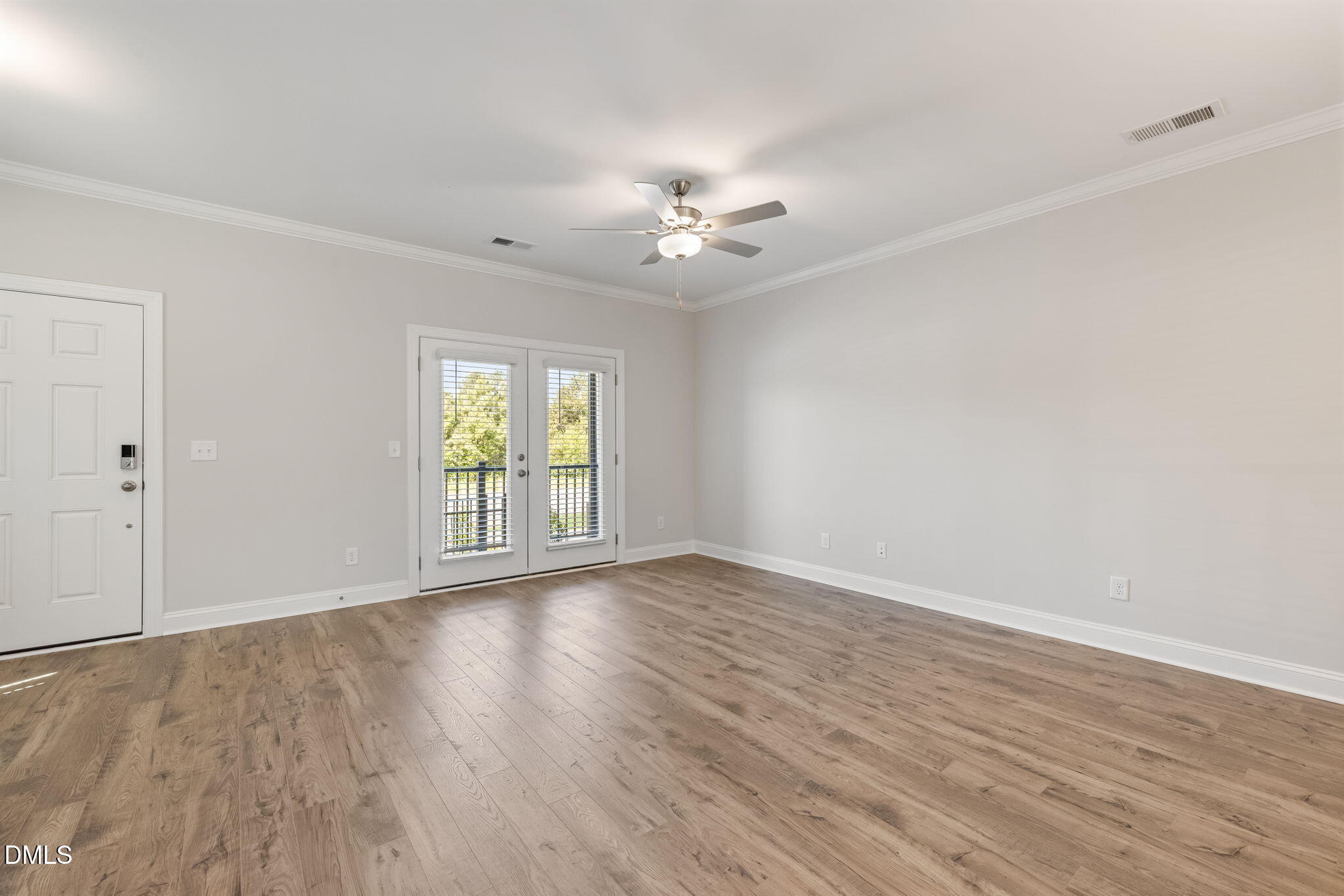 533 Forestville Road Property Photo 5