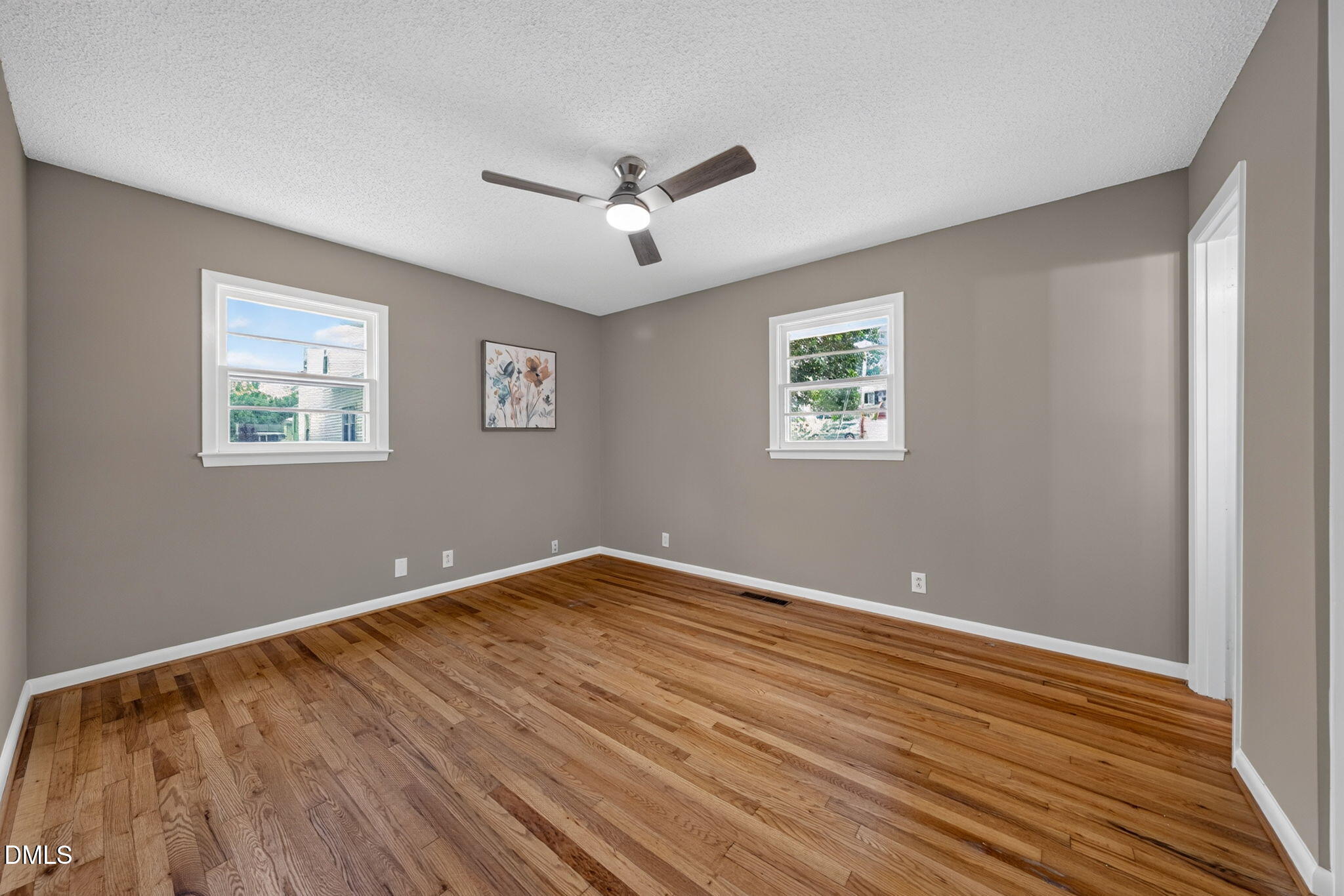 1513 N King Charles Road Property Photo 15