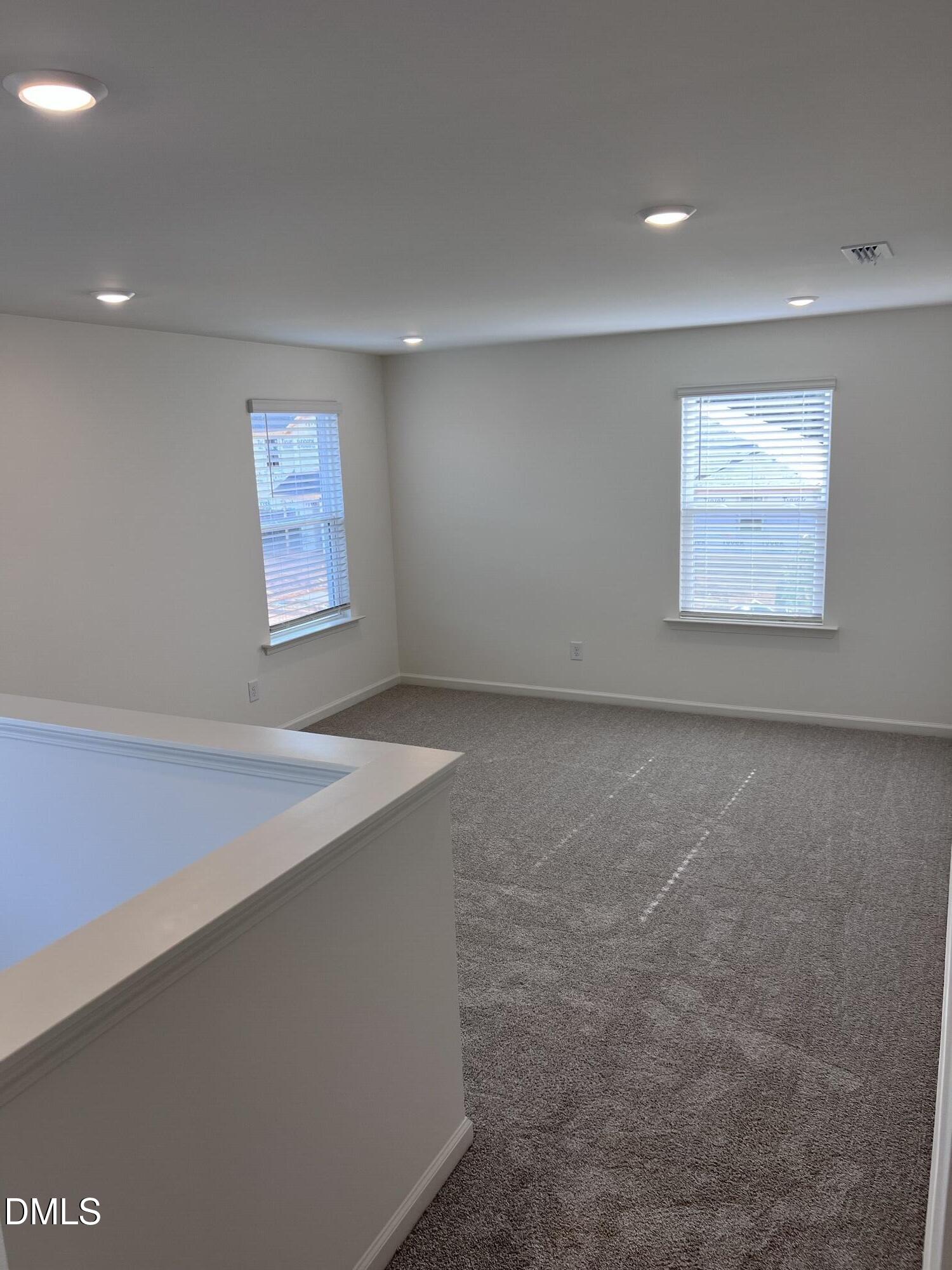 525 Purple Aster Street Property Photo 8