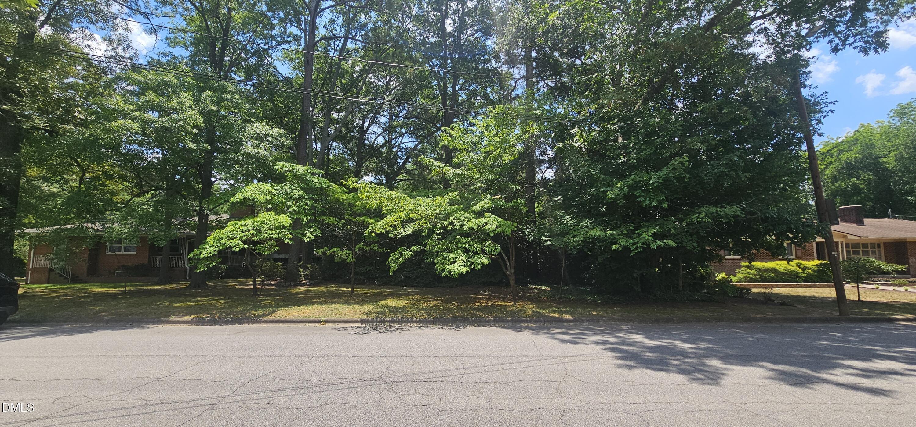 1502 E Martin Street Property Photo 1