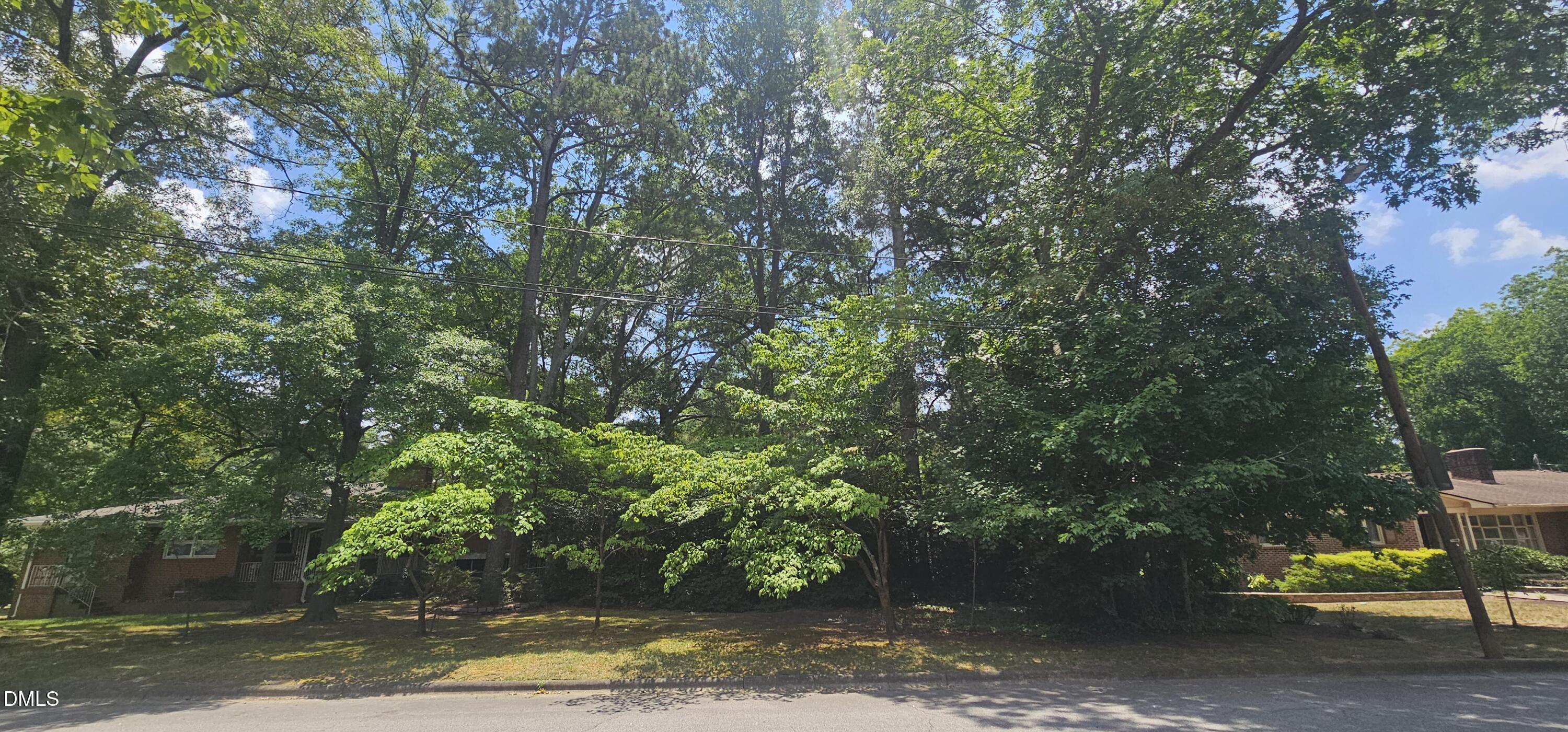1502 E Martin Street Property Photo 2