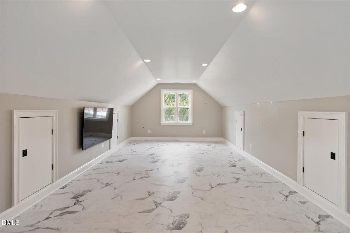 89 River Knoll Drive Property Photo 15