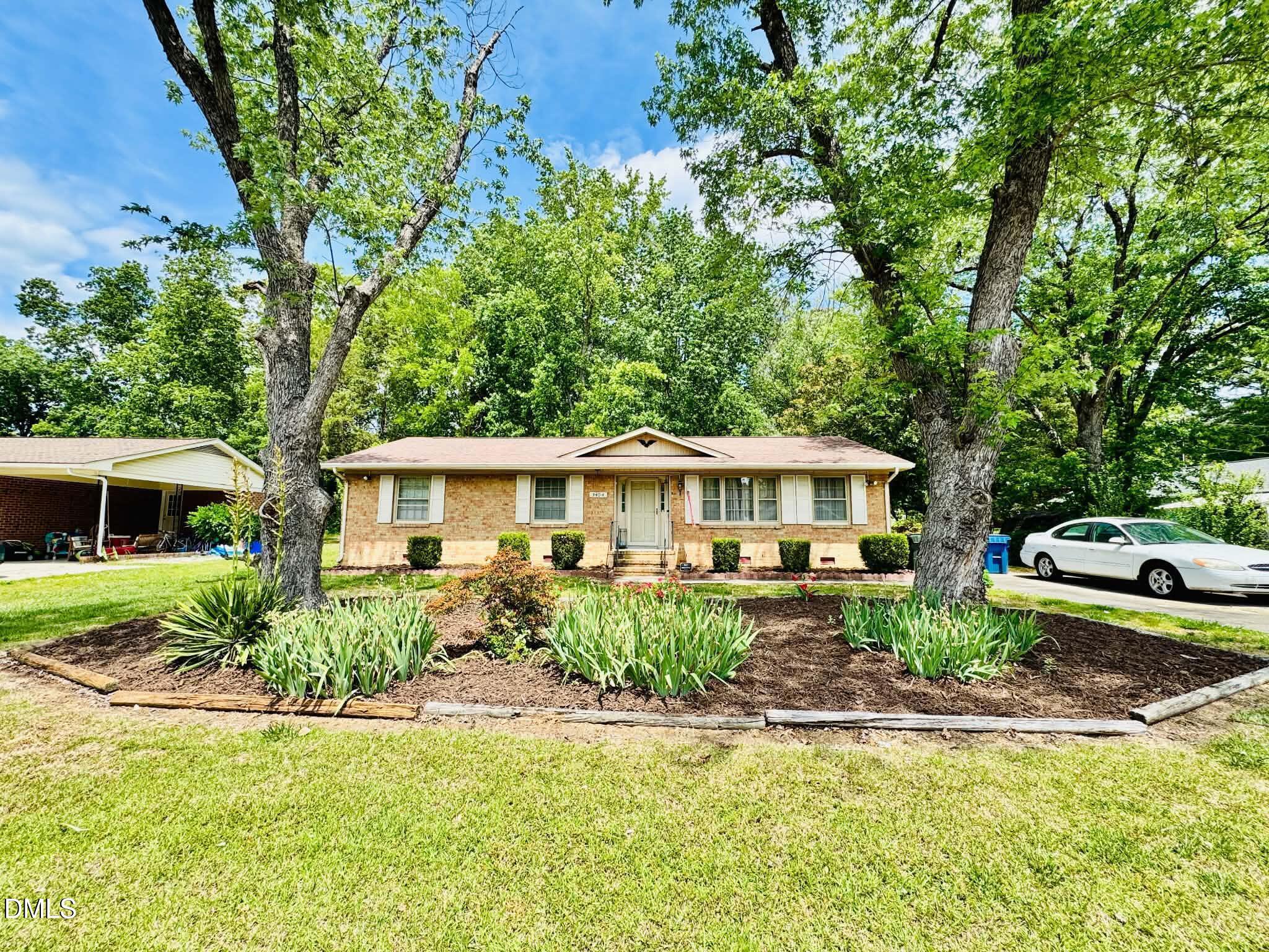 3404 Marquis Drive Property Photo 2