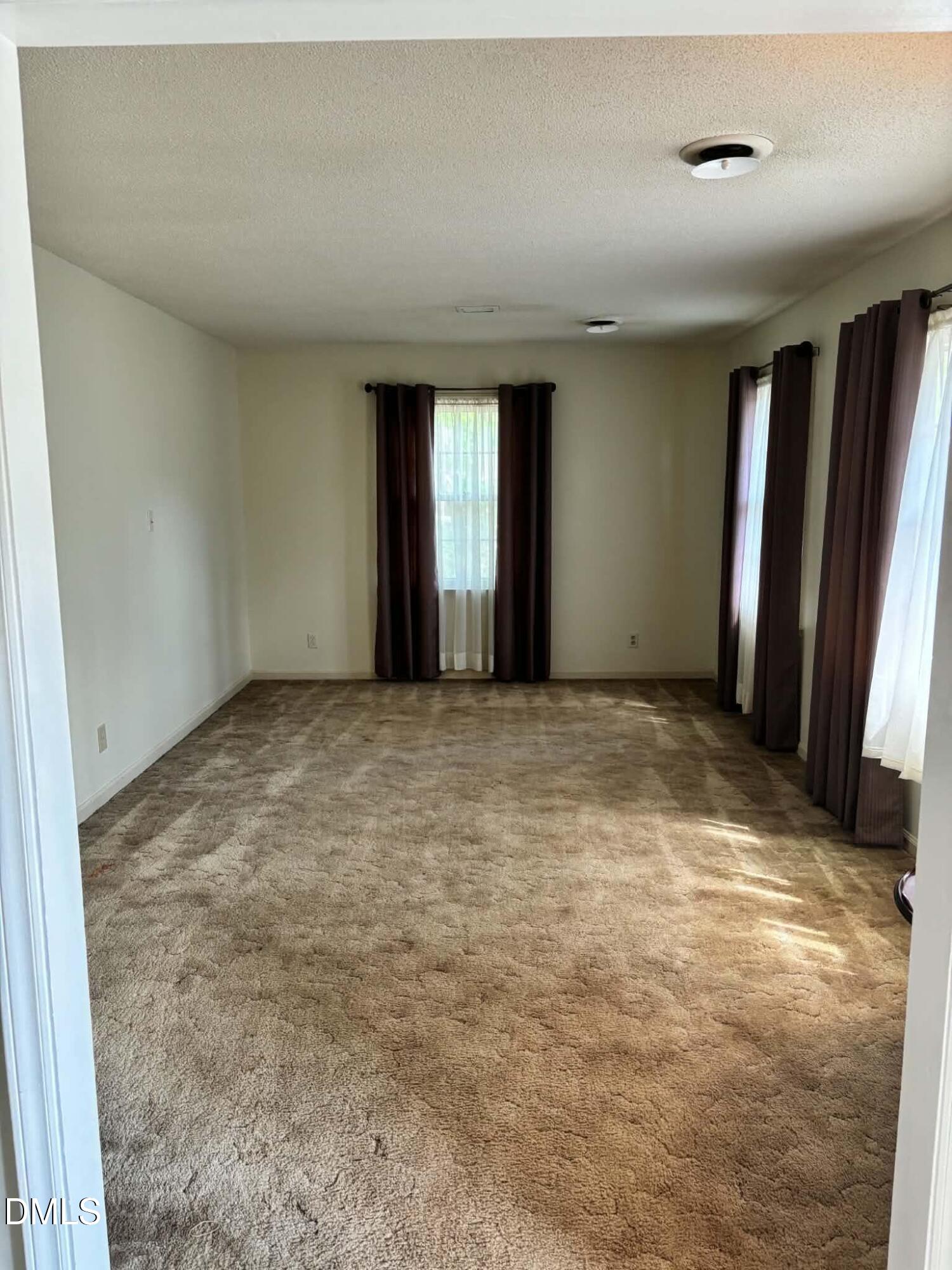 3404 Marquis Drive Property Photo 4