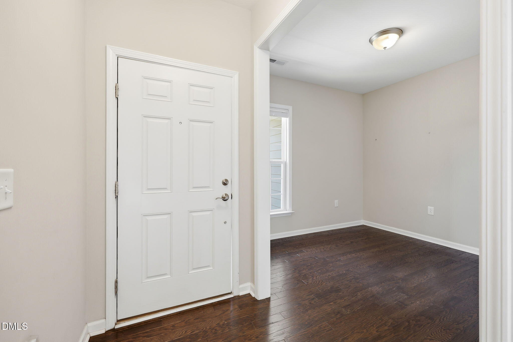 1202 E Rosedale Creek Drive Property Photo 7