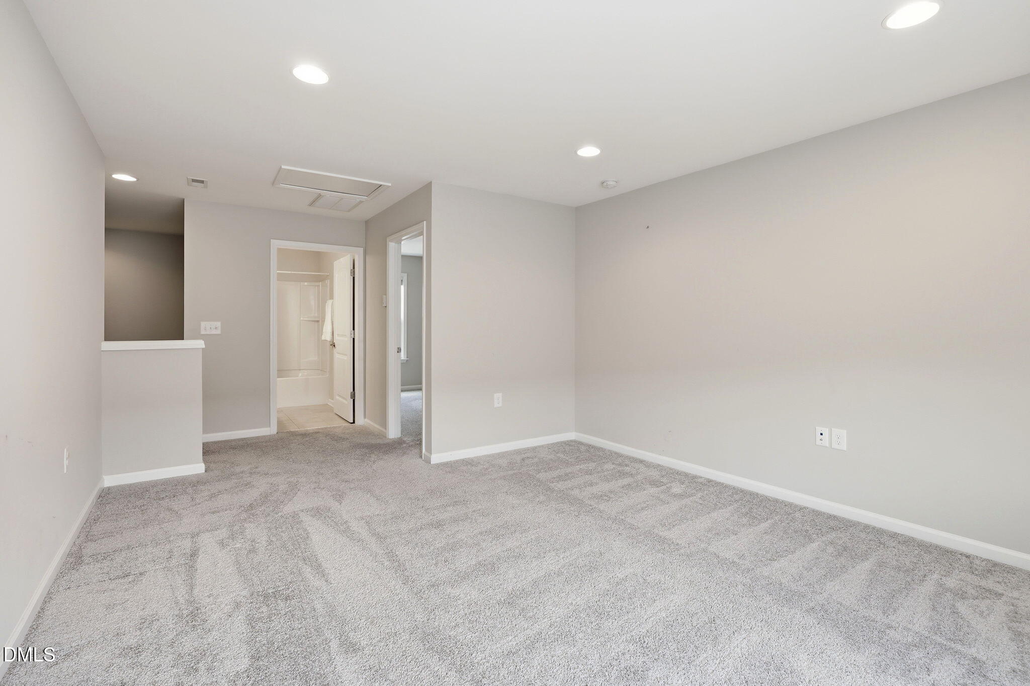 1202 E Rosedale Creek Drive Property Photo 25
