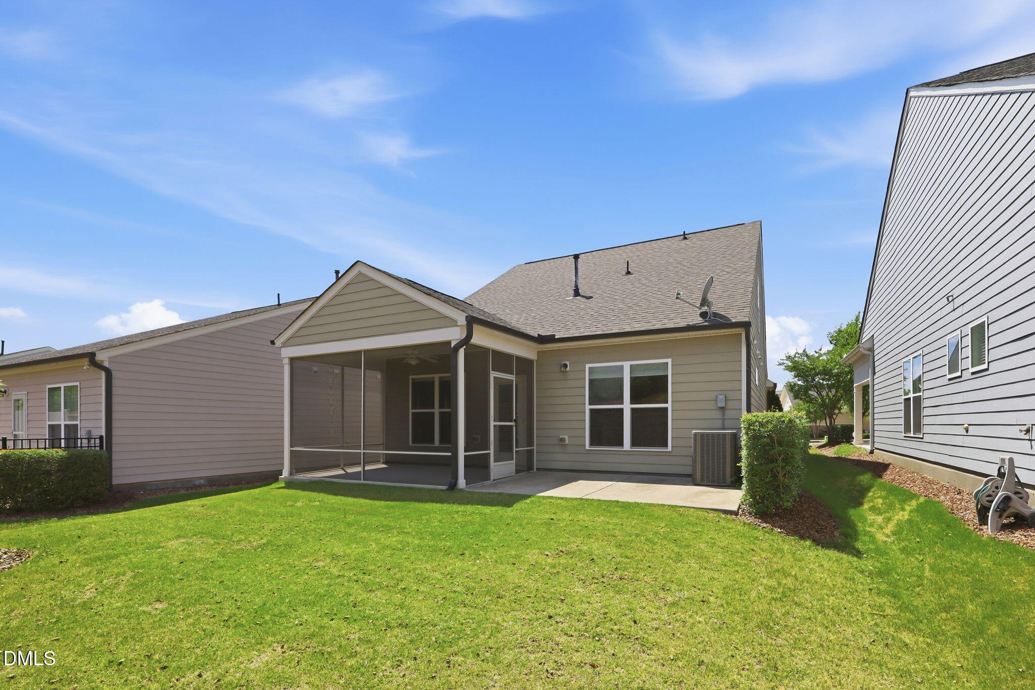 1202 E Rosedale Creek Drive Property Photo 42