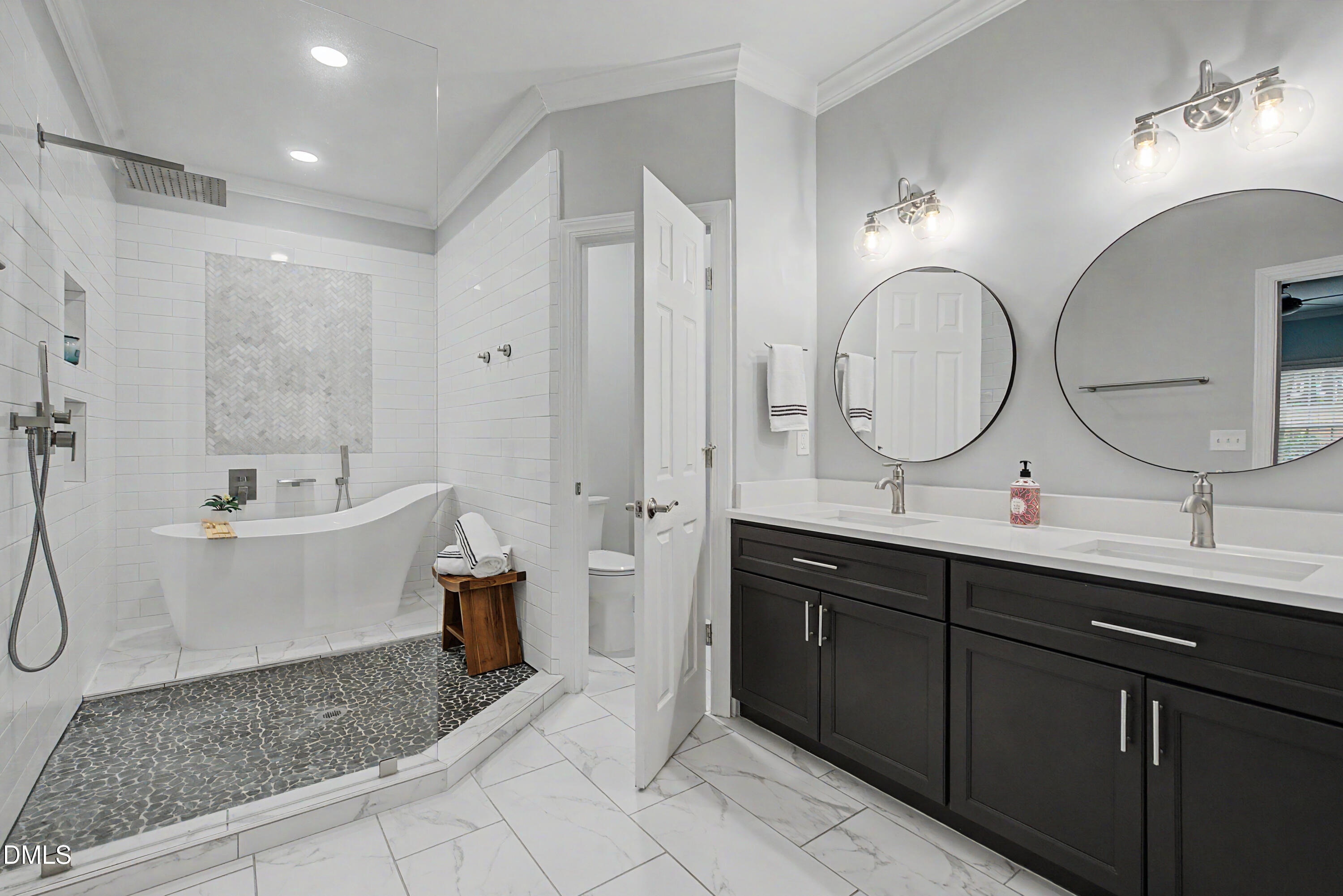 5517 N Hawthorne Way Property Photo 20