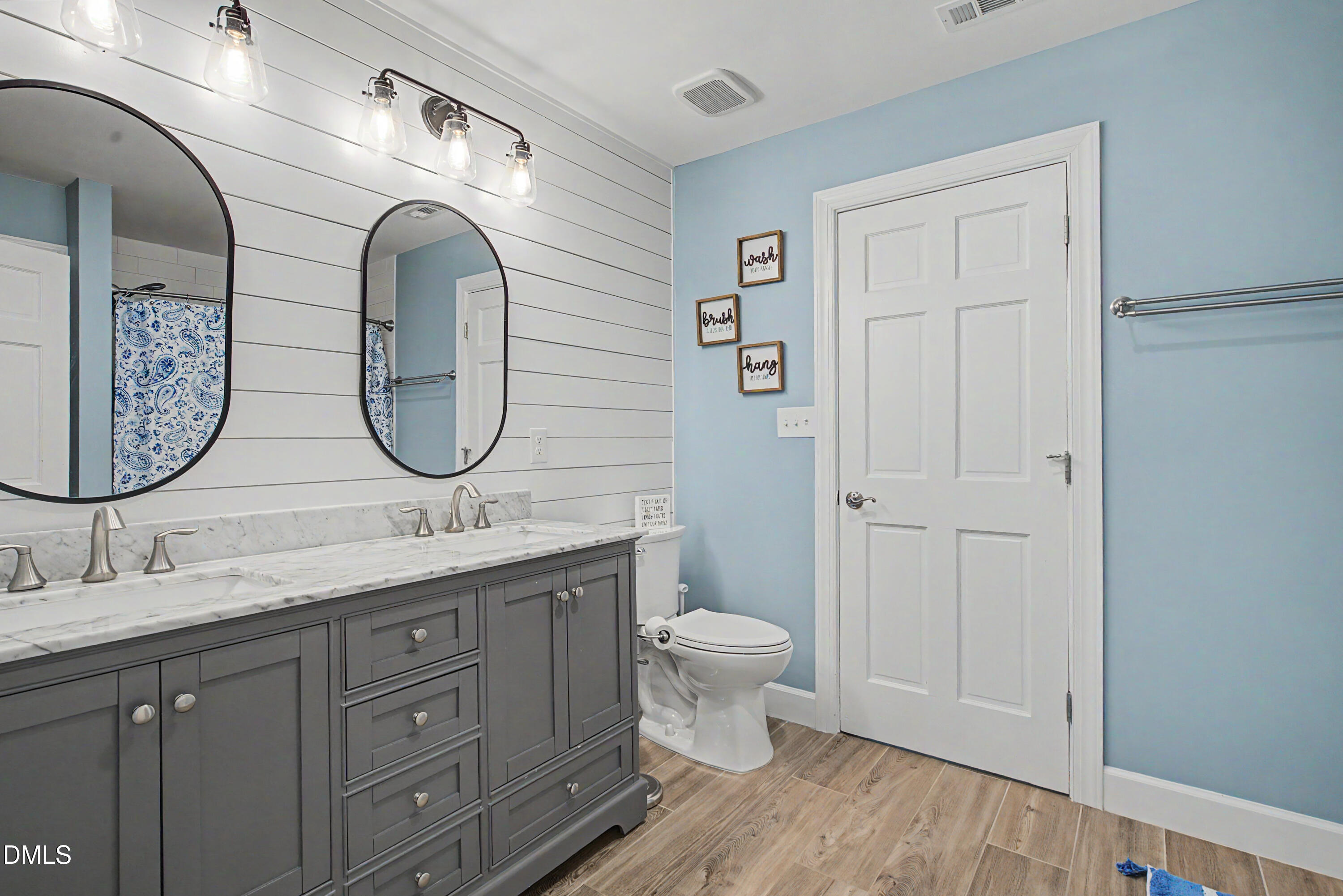 5517 N Hawthorne Way Property Photo 25