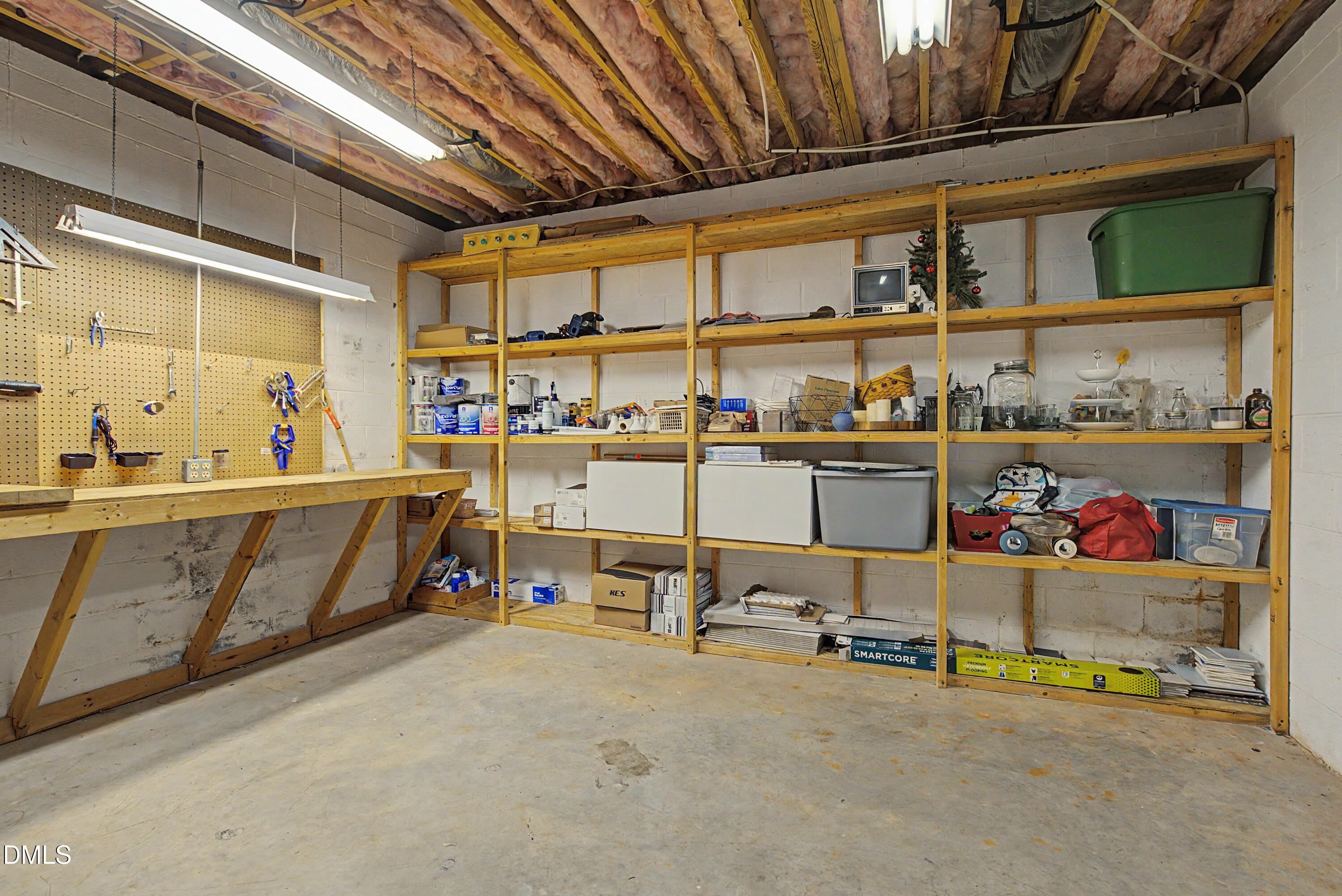 5517 N Hawthorne Way Property Photo 35