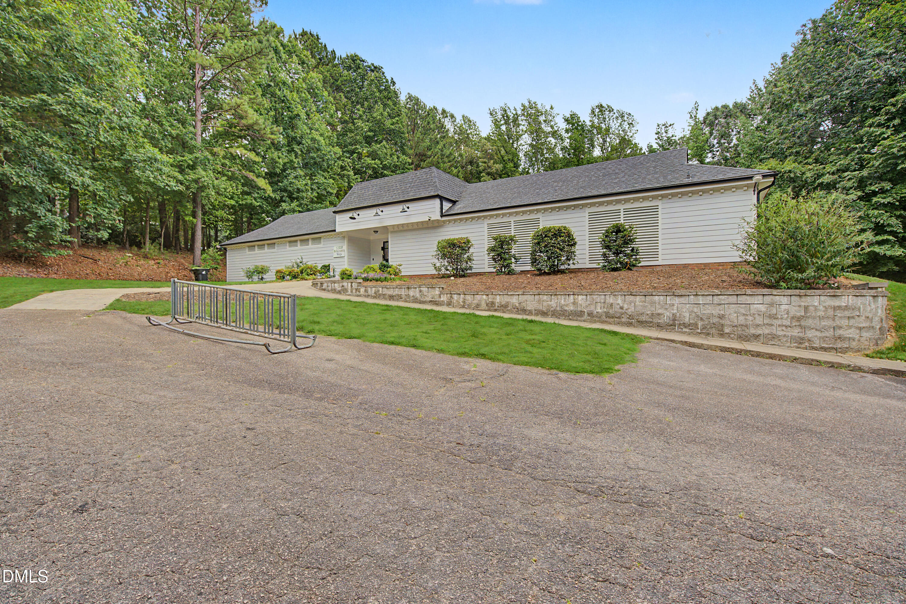 5517 N Hawthorne Way Property Photo 41