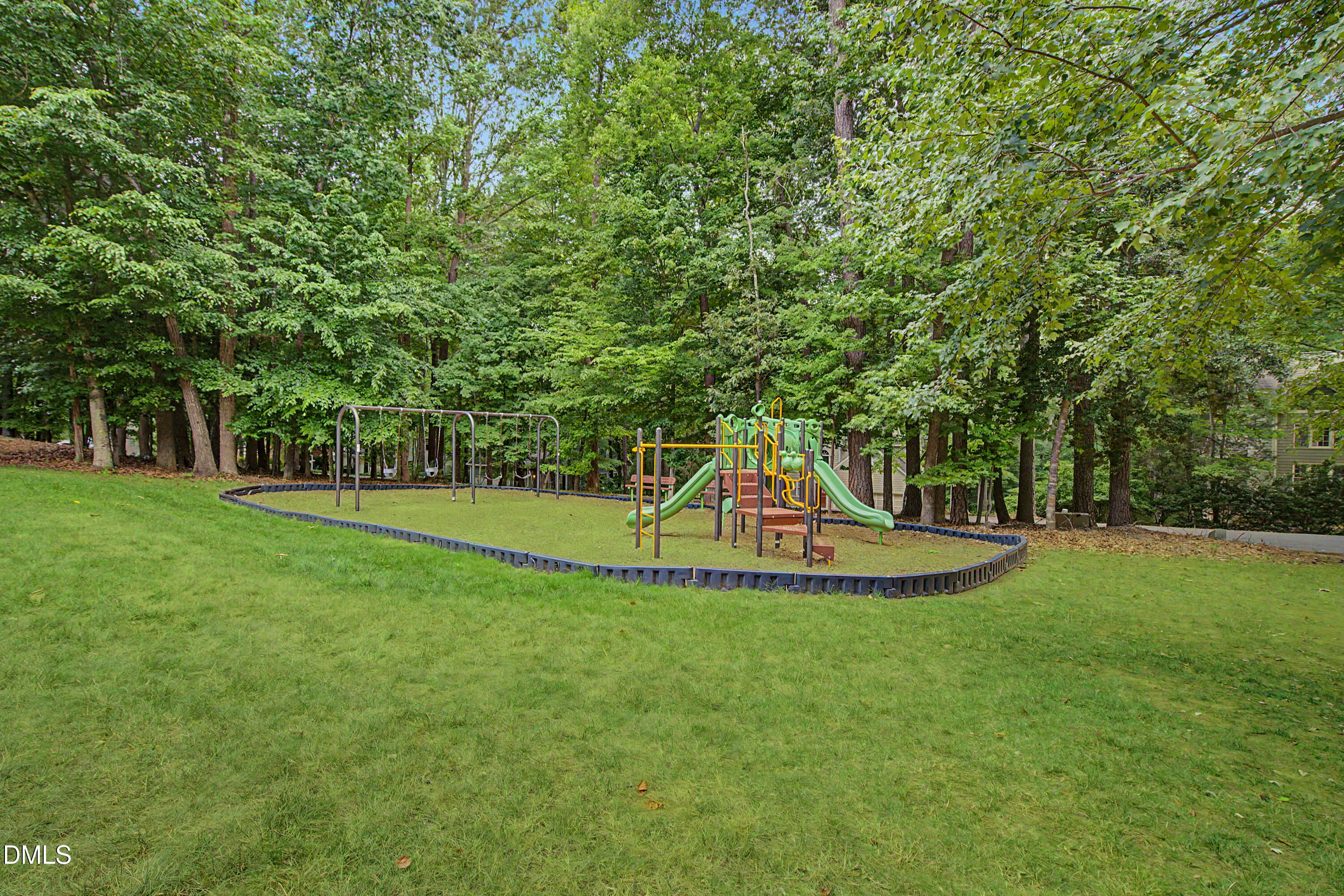 5517 N Hawthorne Way Property Photo 42