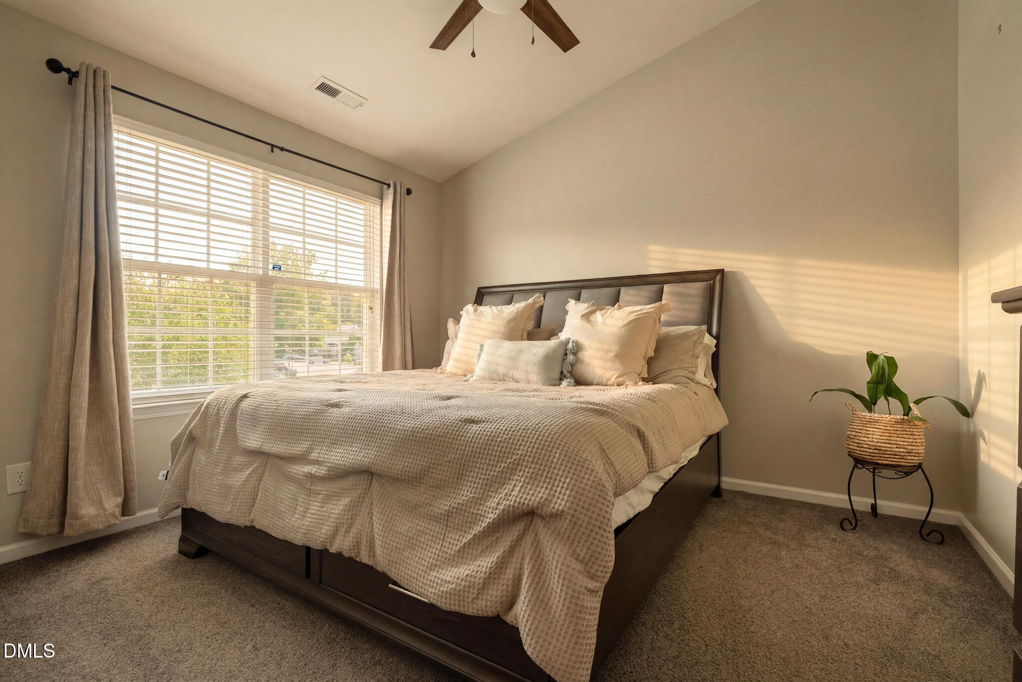 3565 Sugar Tree Place Property Photo 14