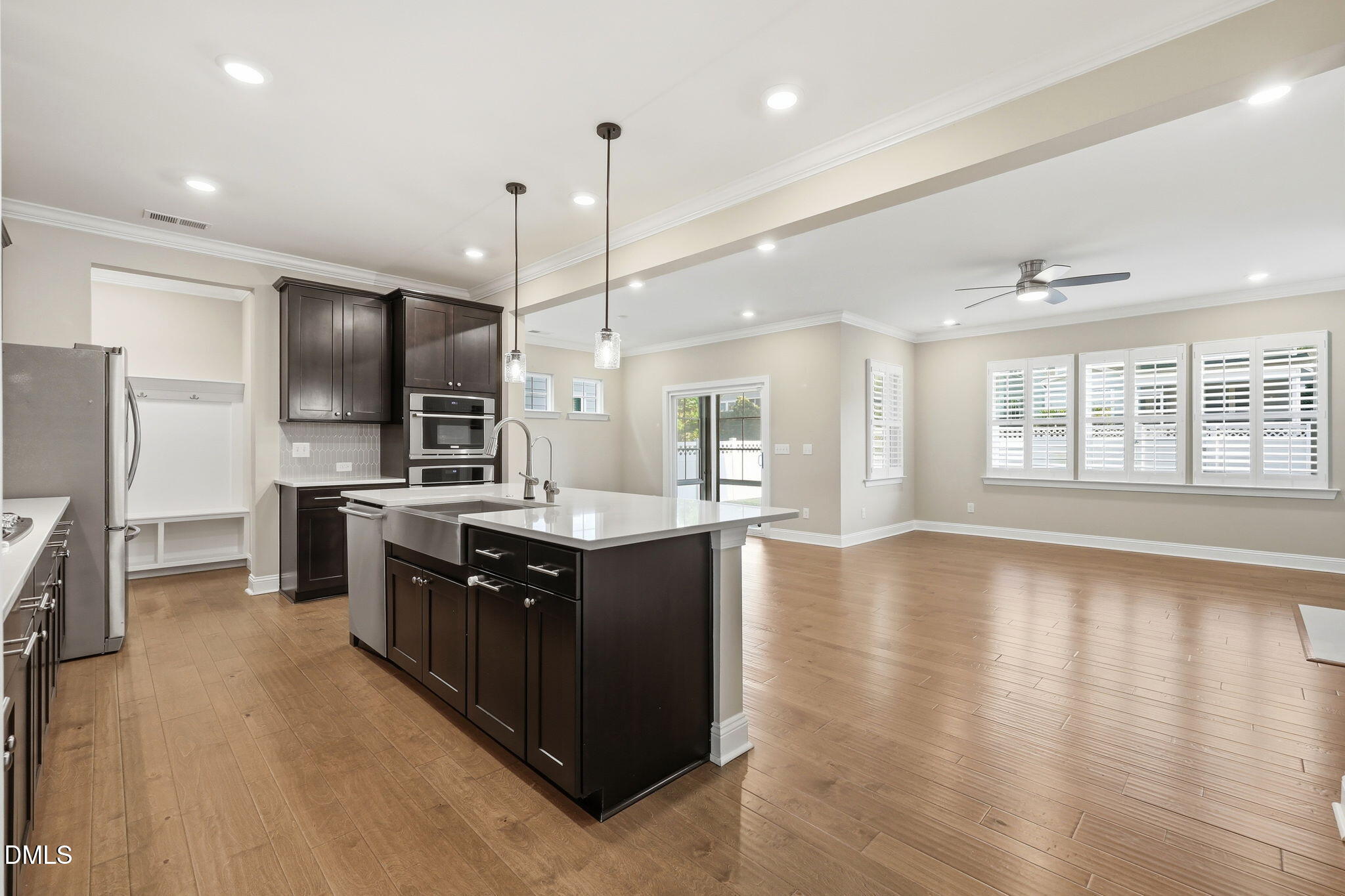 305 Ivy Arbor Way Property Photo 6