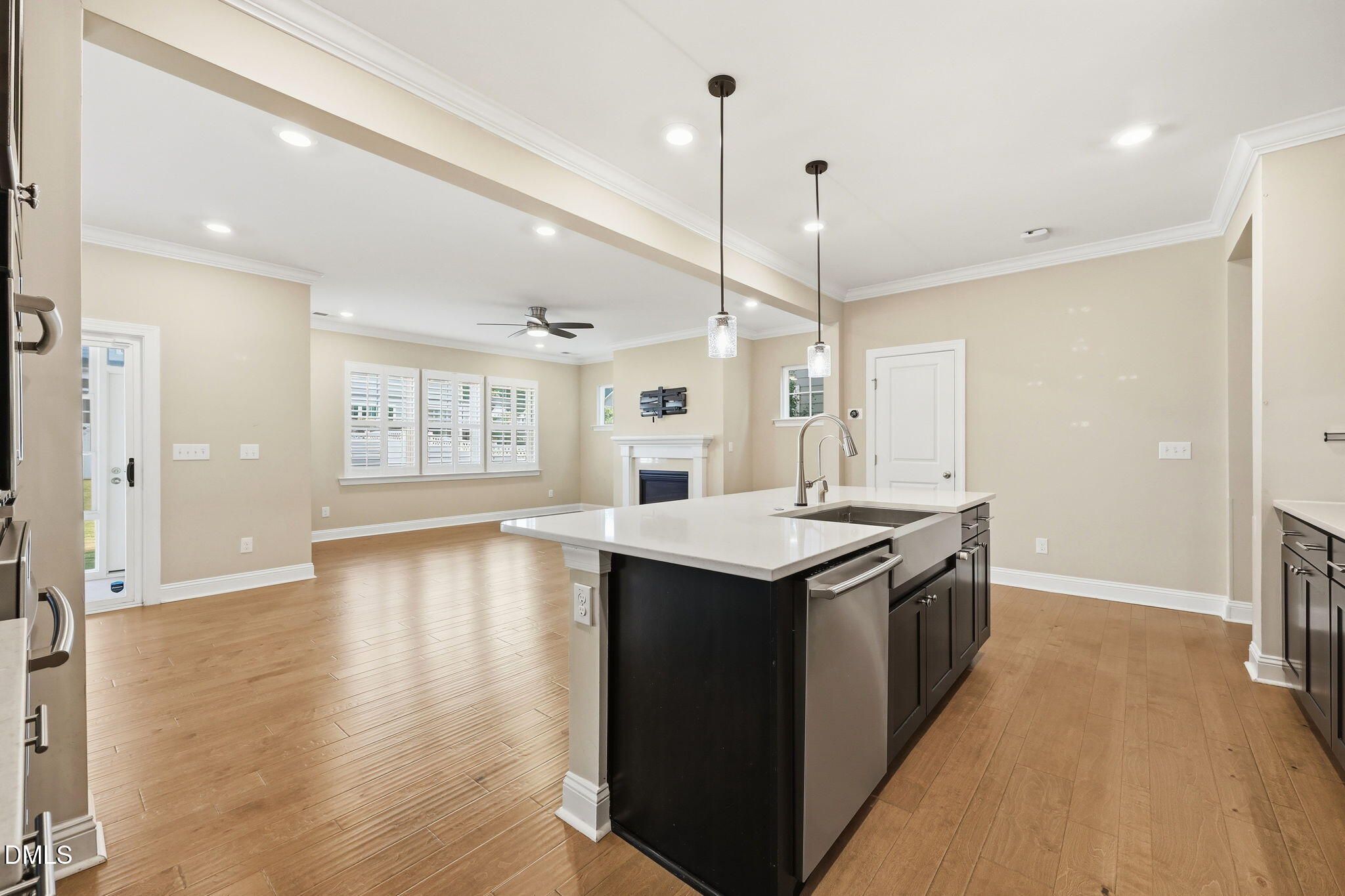 305 Ivy Arbor Way Property Photo 8