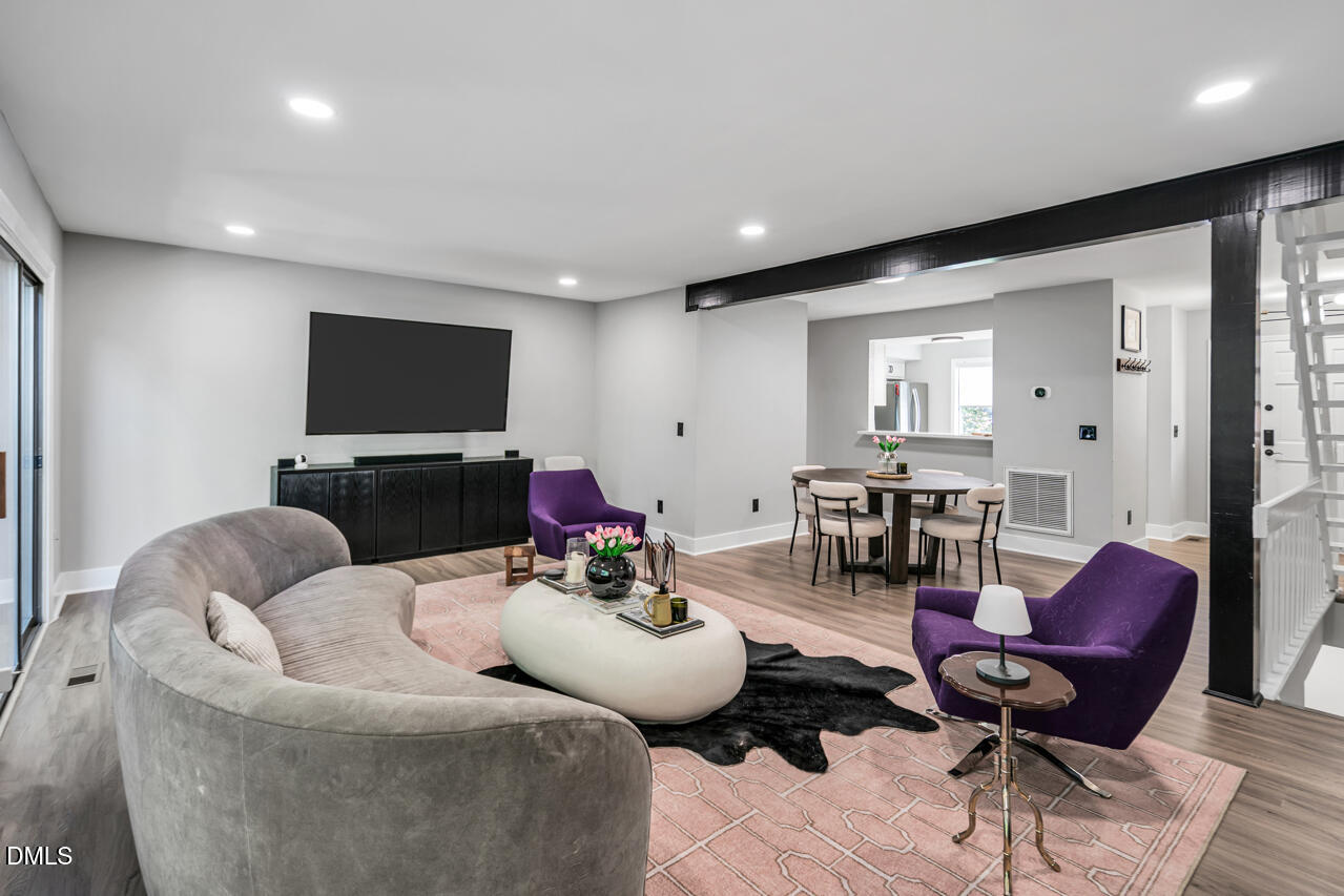 5953 Dixon Drive