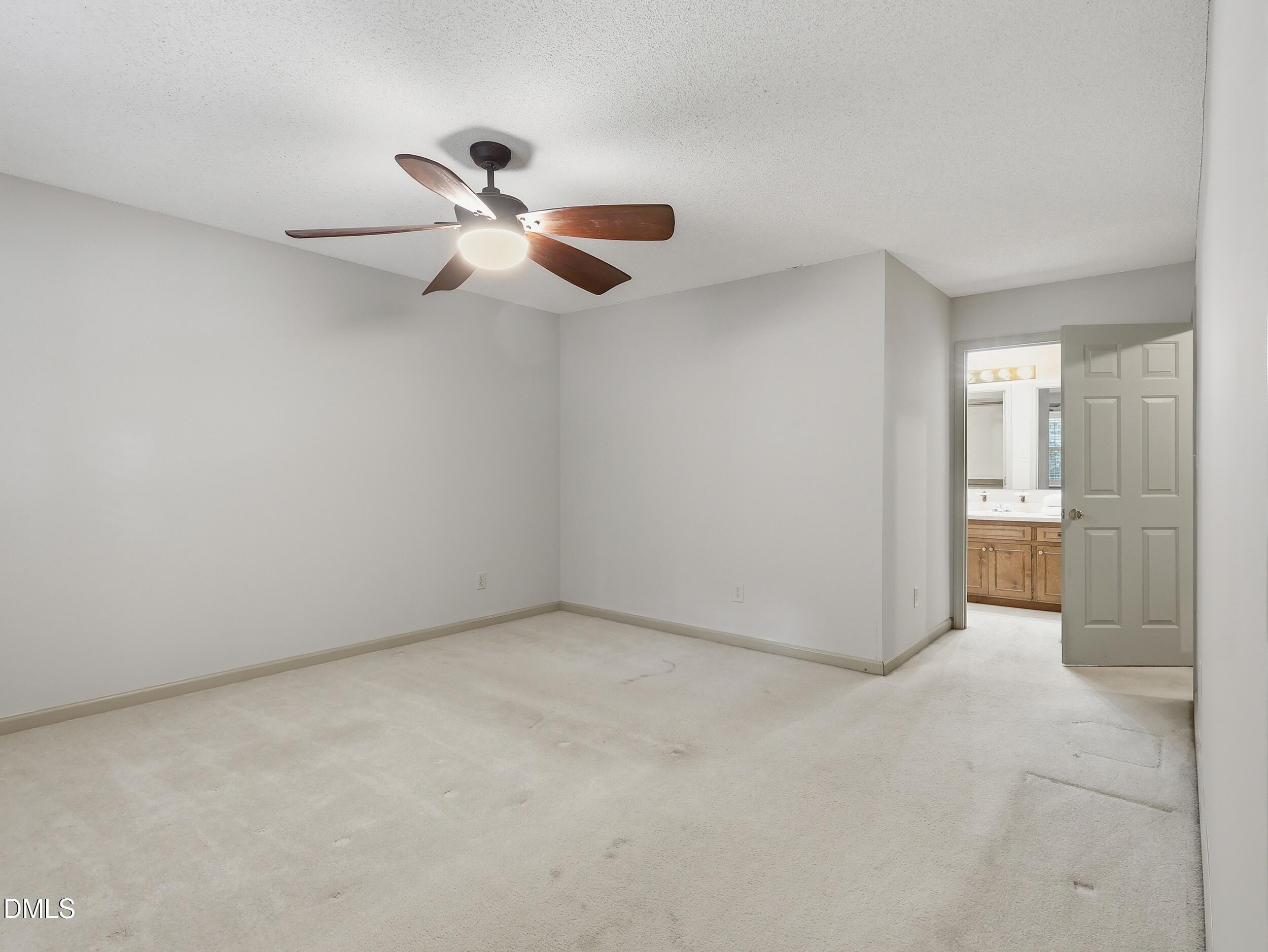 7312 Deer Track Drive Property Photo 15