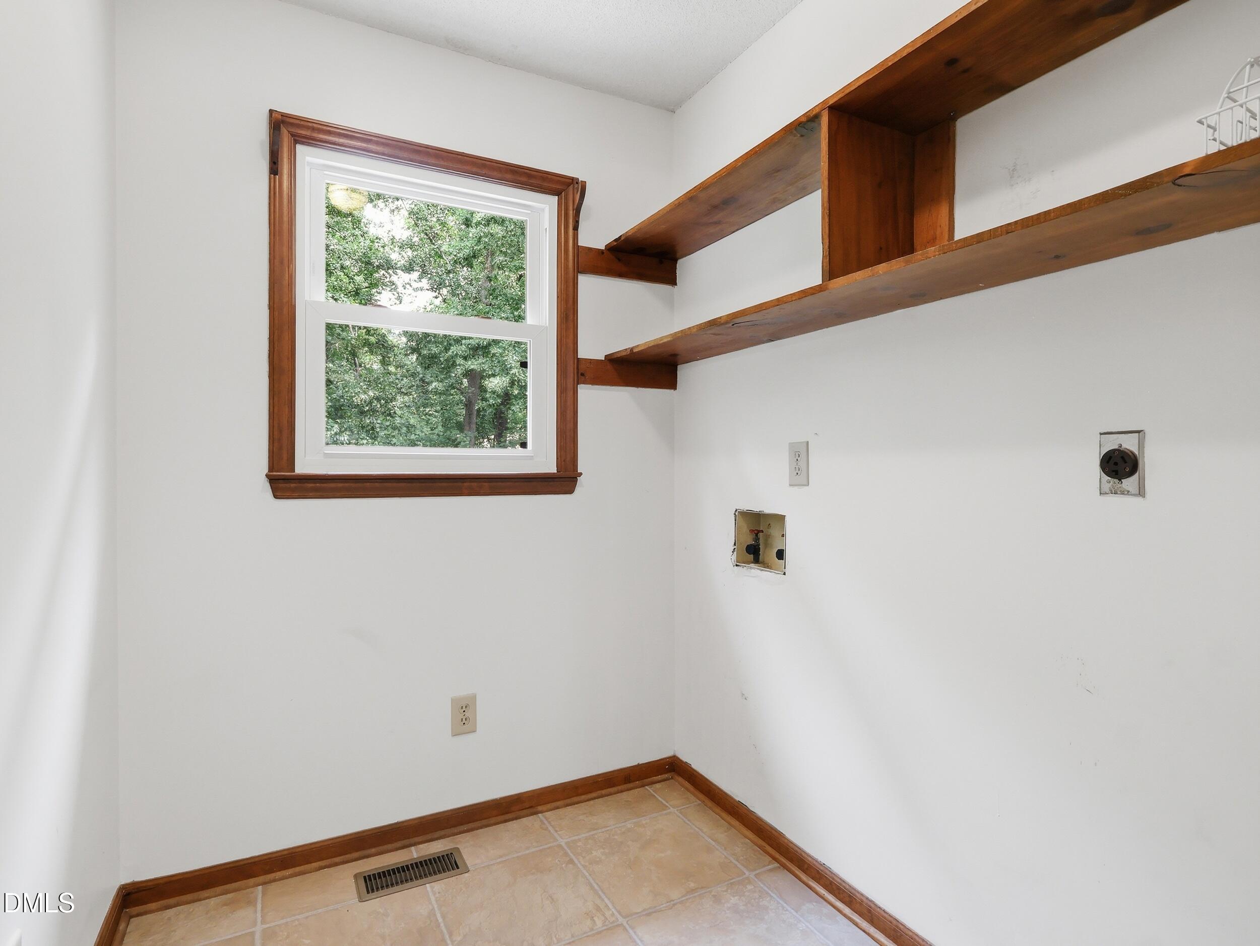 7312 Deer Track Drive Property Photo 22