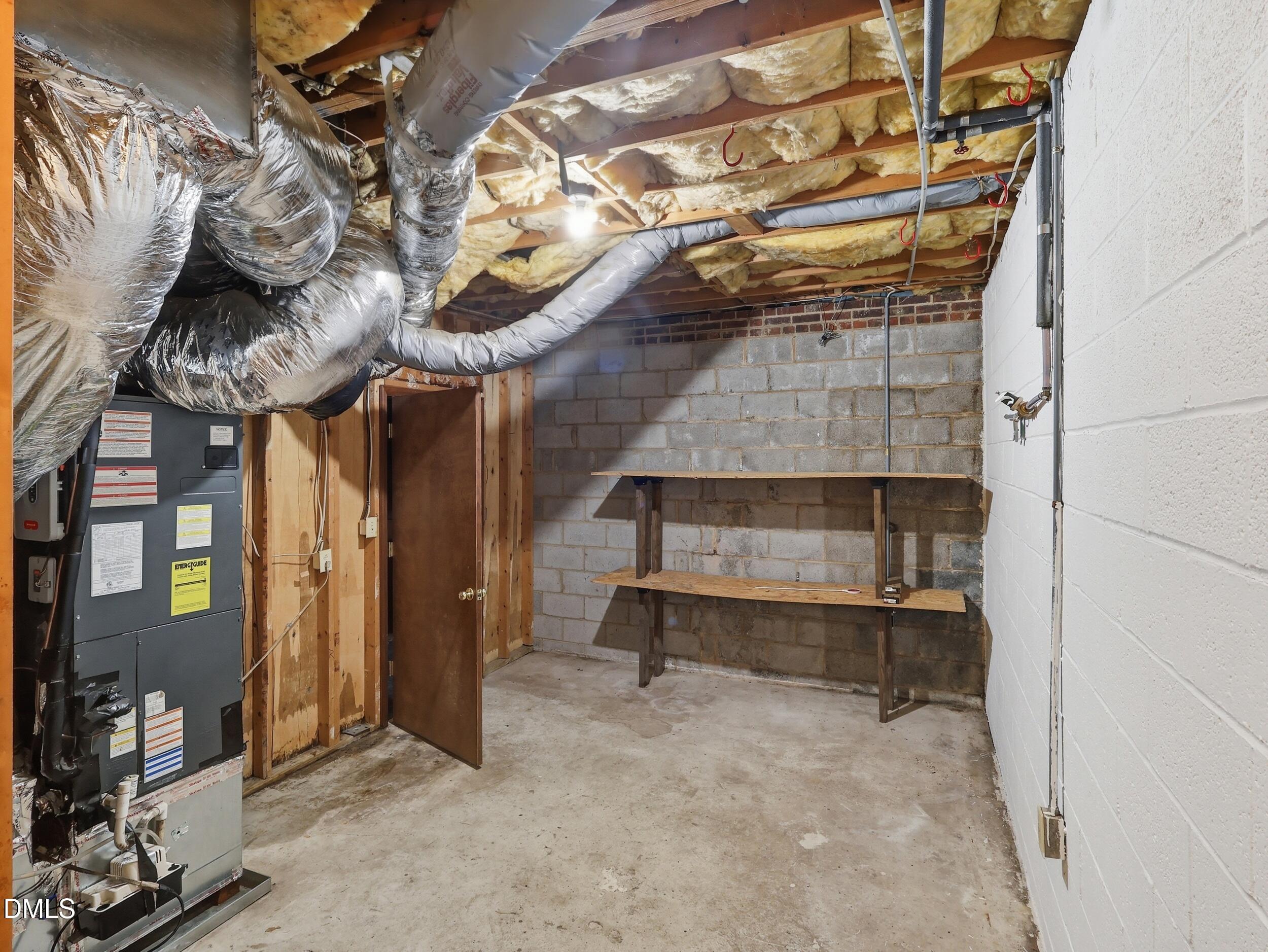 7312 Deer Track Drive Property Photo 26