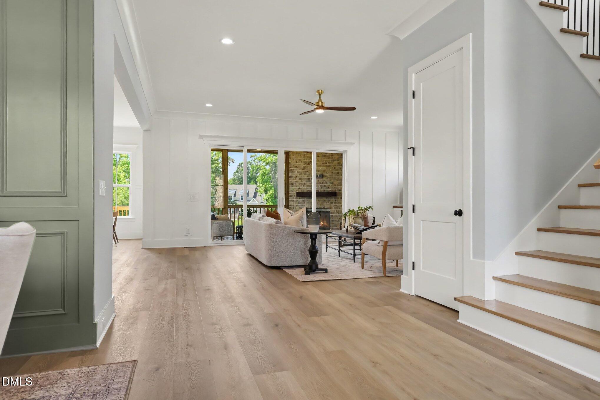 1020 Azalea Garden Circle Property Photo 5