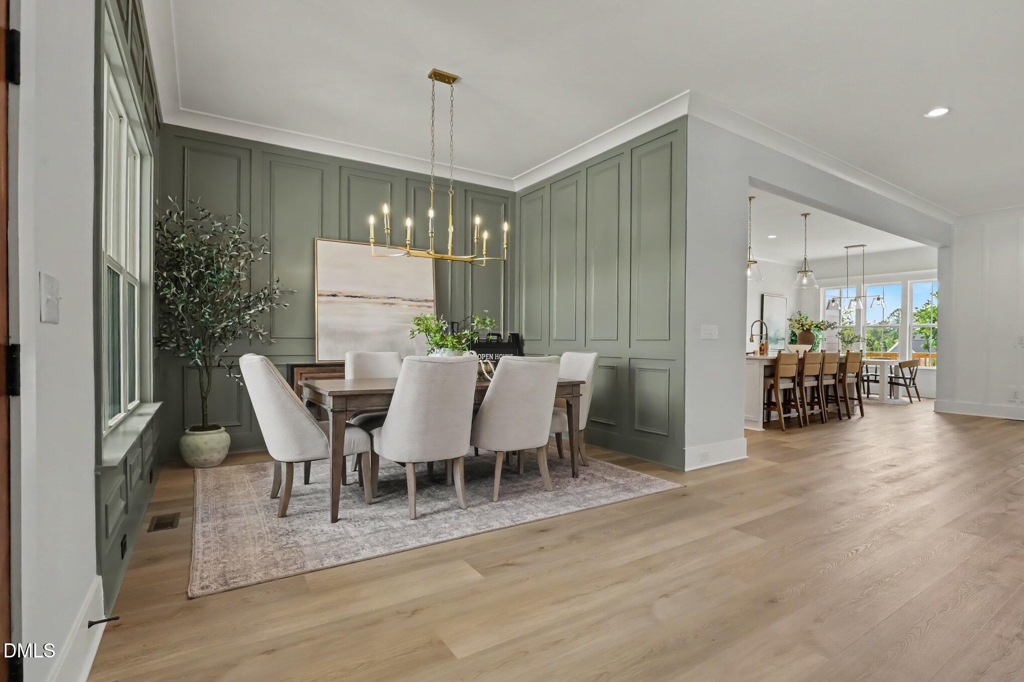 1020 Azalea Garden Circle Property Photo 8