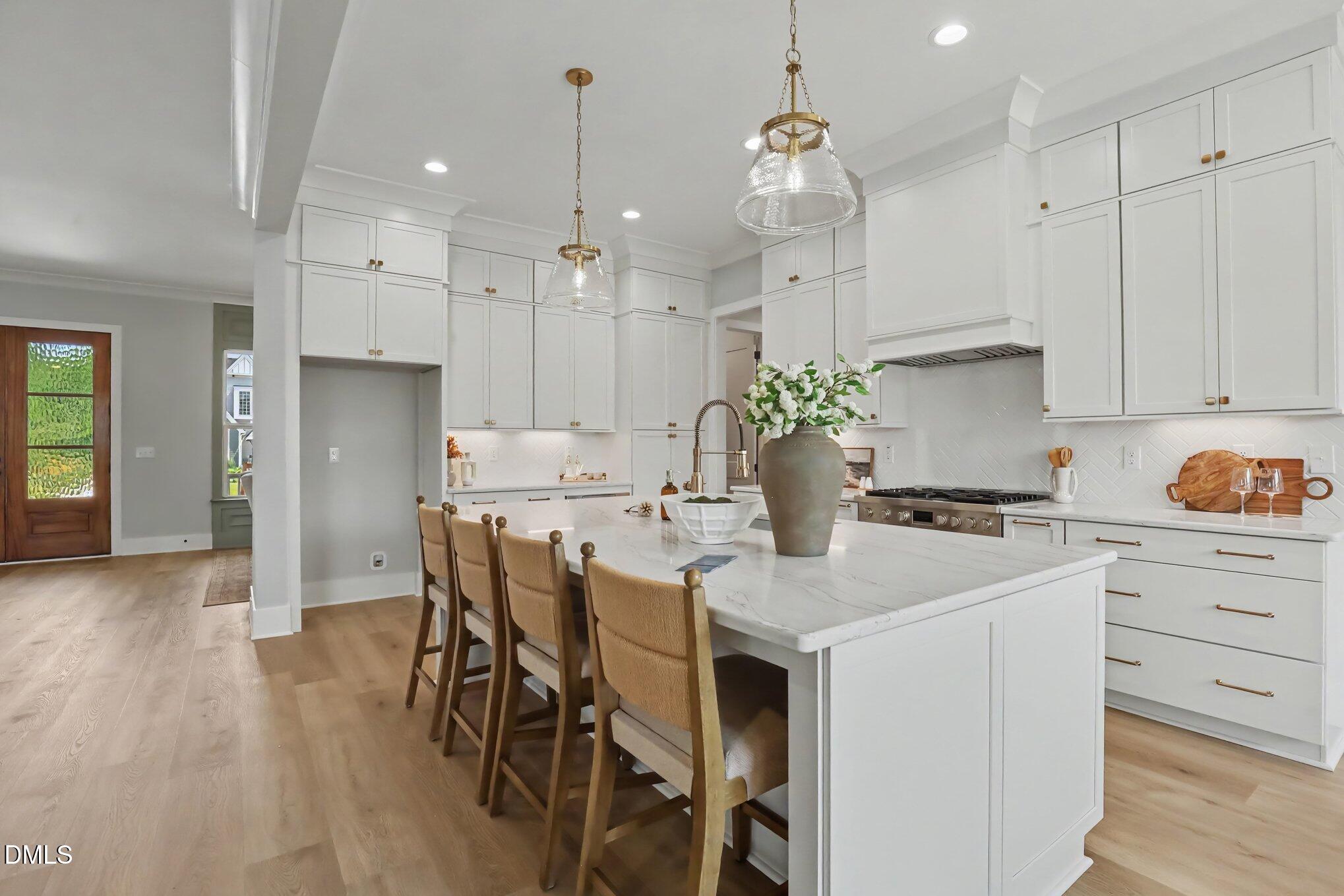 1020 Azalea Garden Circle Property Photo 9
