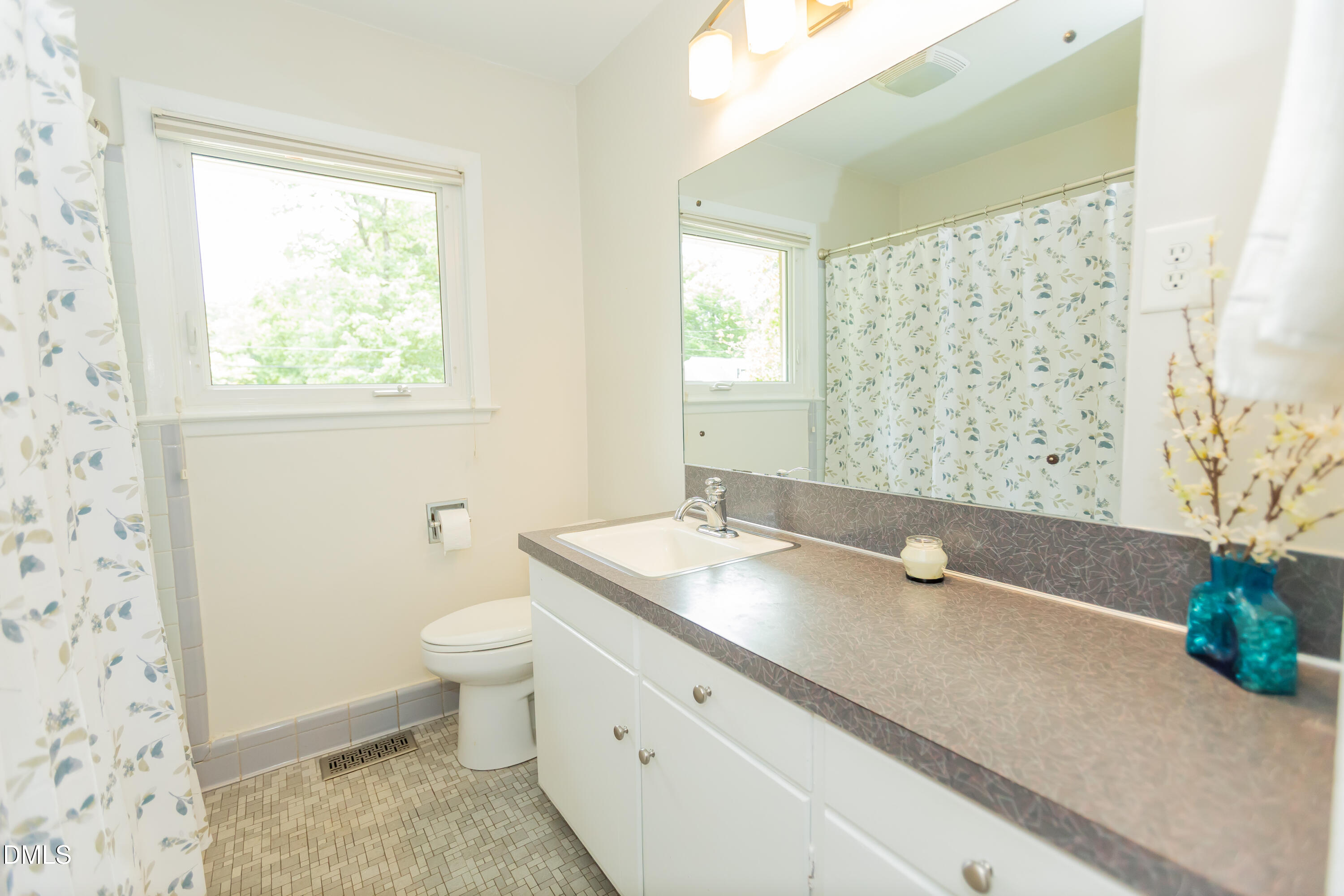 1508 Sycamore Street Property Photo 6
