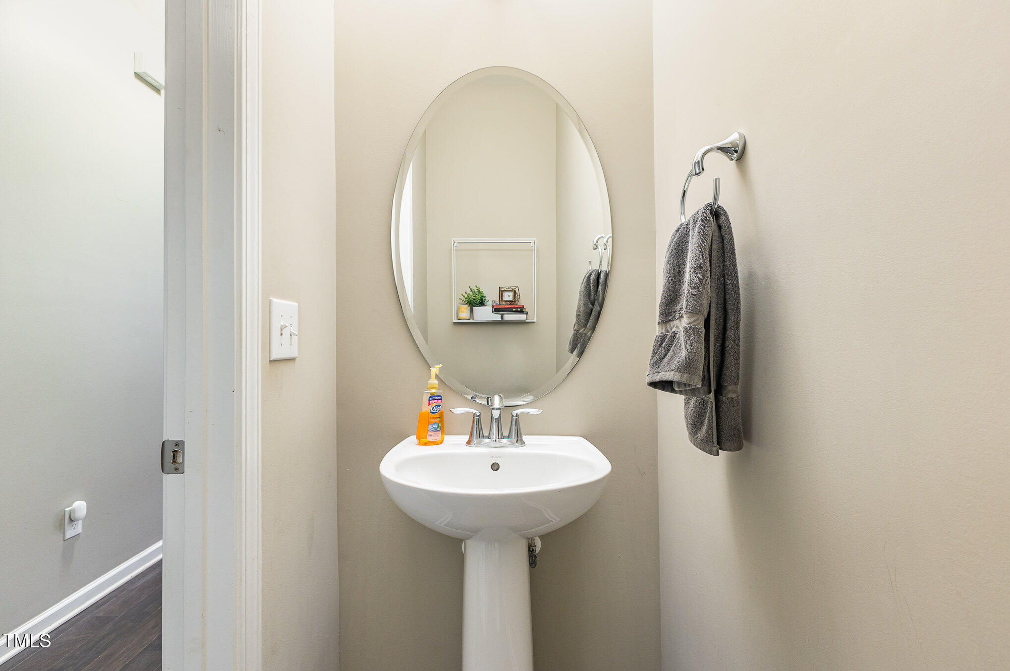 510 Libson Street Property Photo 7
