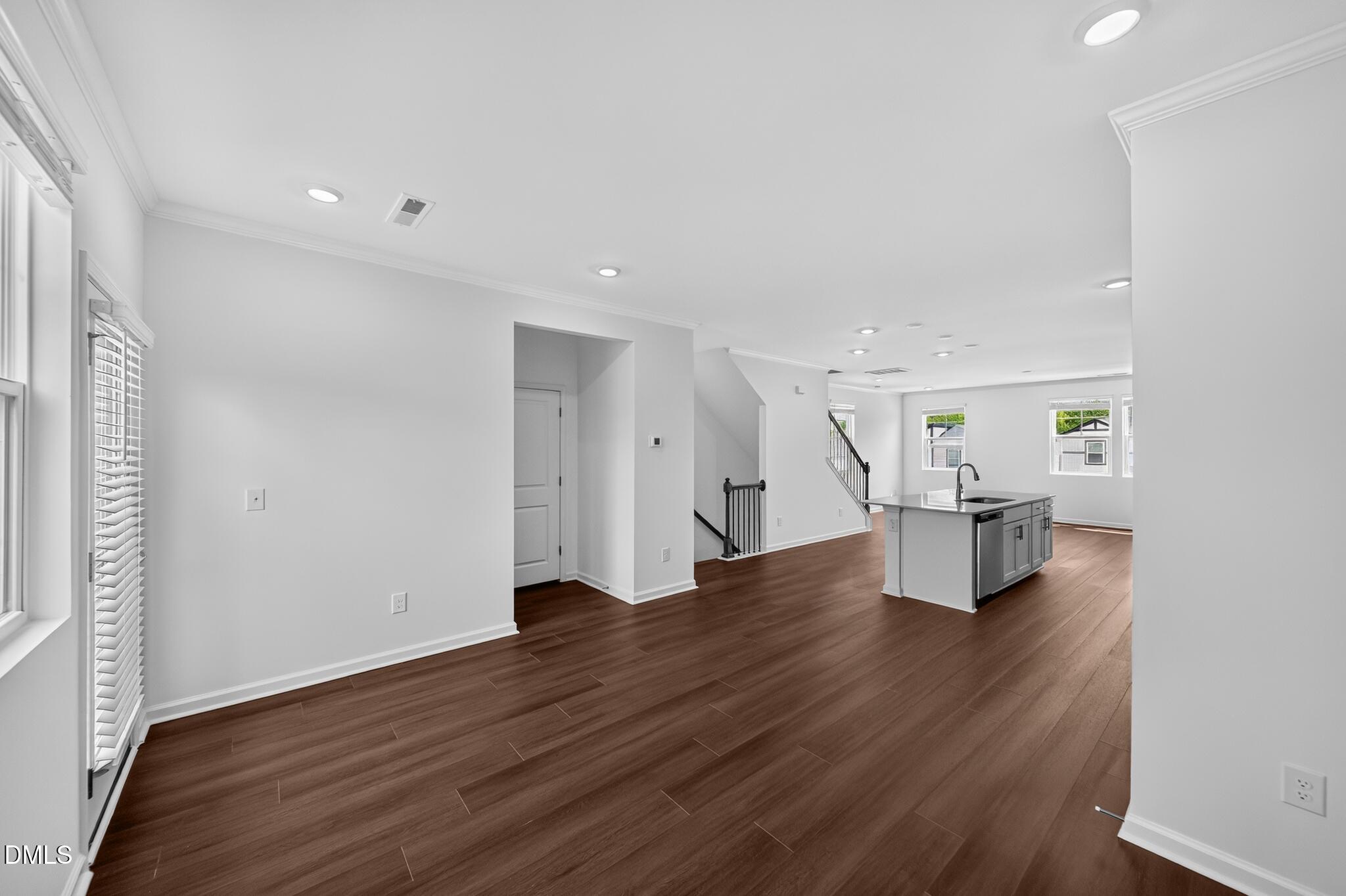 340 Diversity Way Property Photo 4