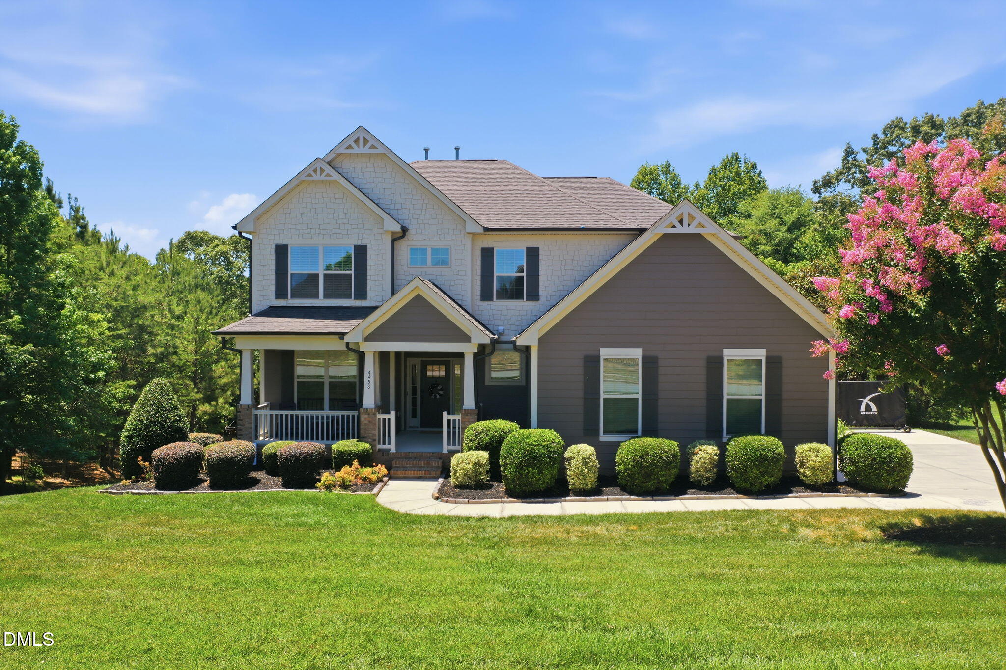 4458 Bonnie Loch Drive Property Photo 1