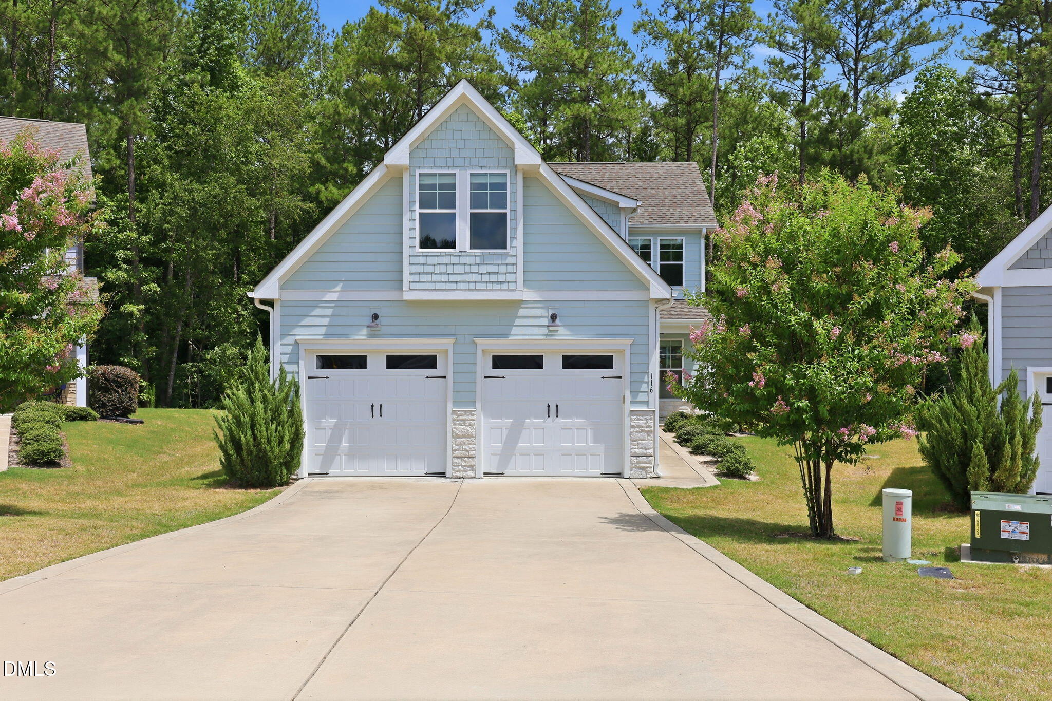 116 Spruce Hollow Circle Property Photo 1